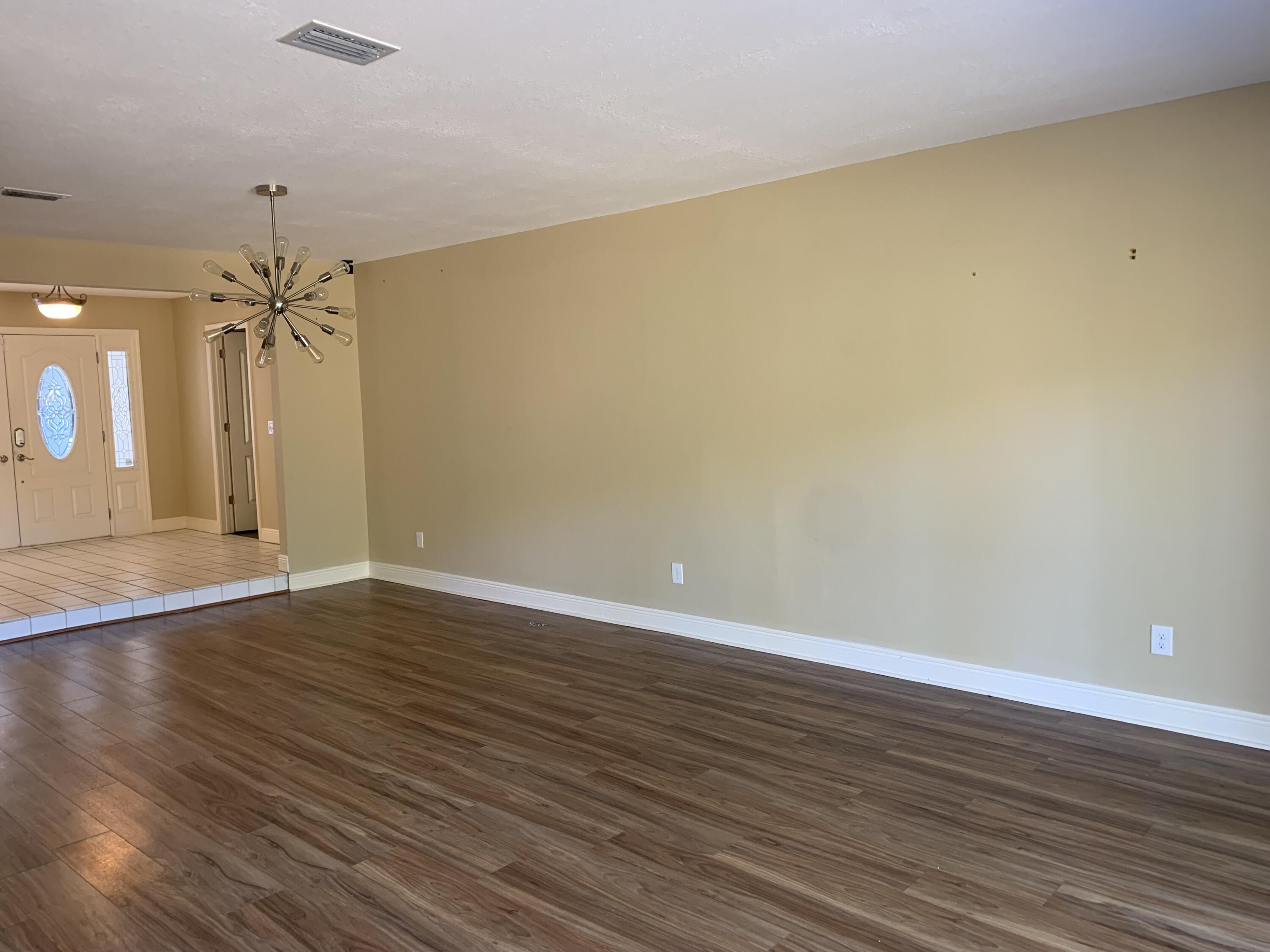 GOLF VIEW - Residential