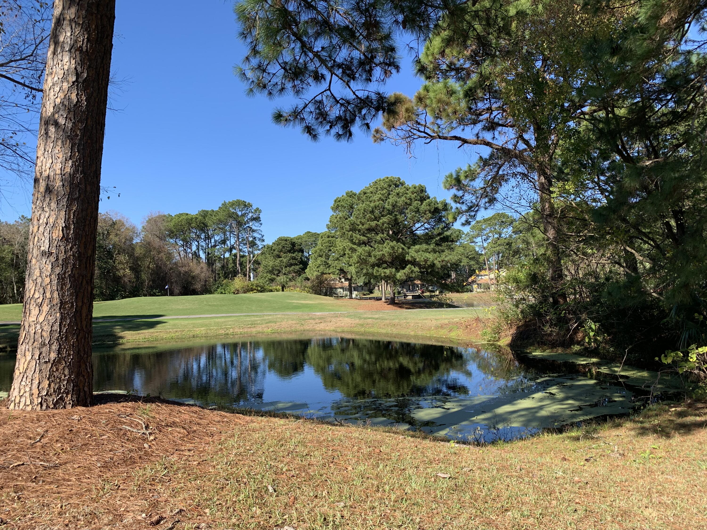 GOLF VIEW - Residential