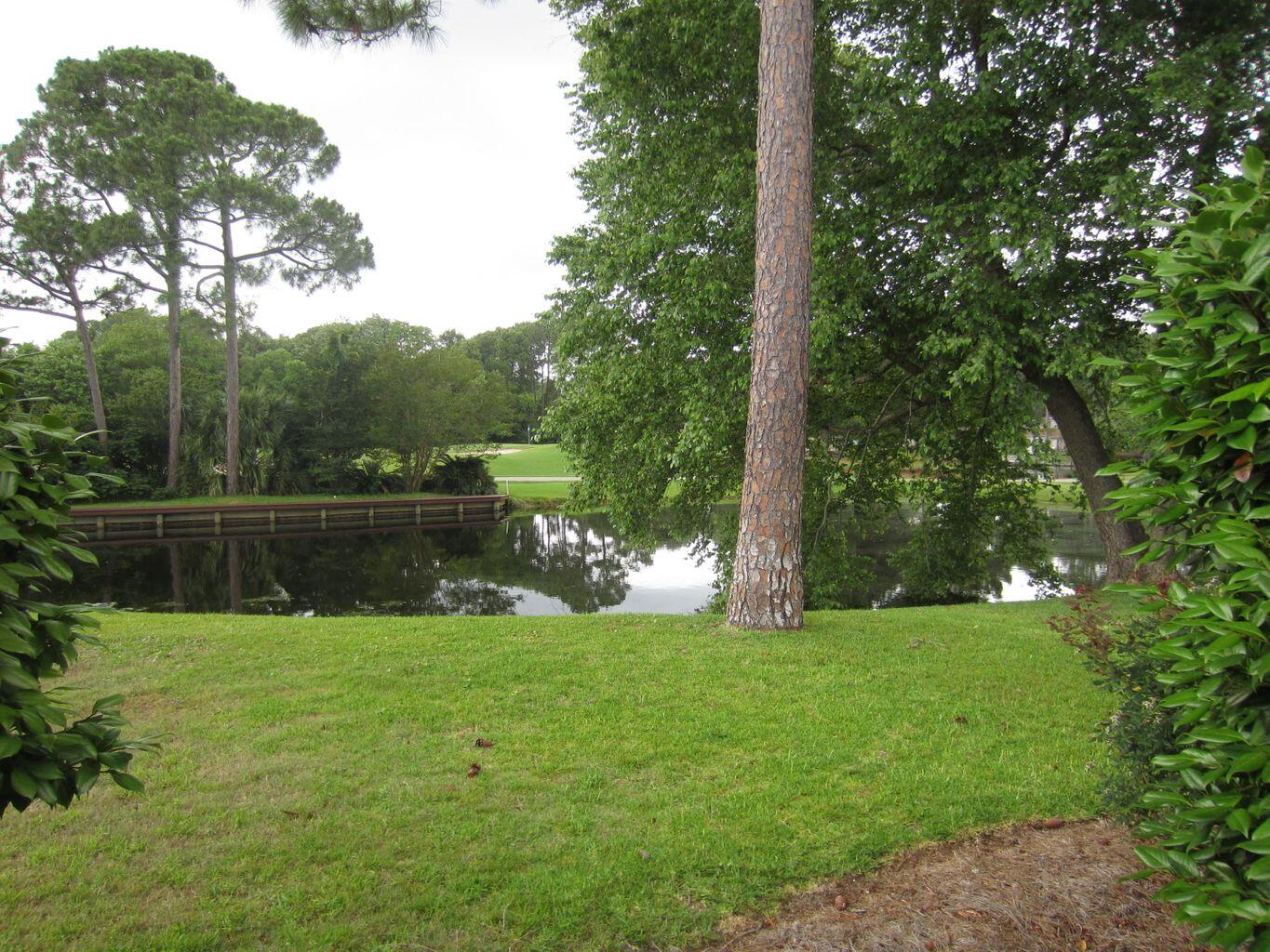 GOLF VIEW - Residential