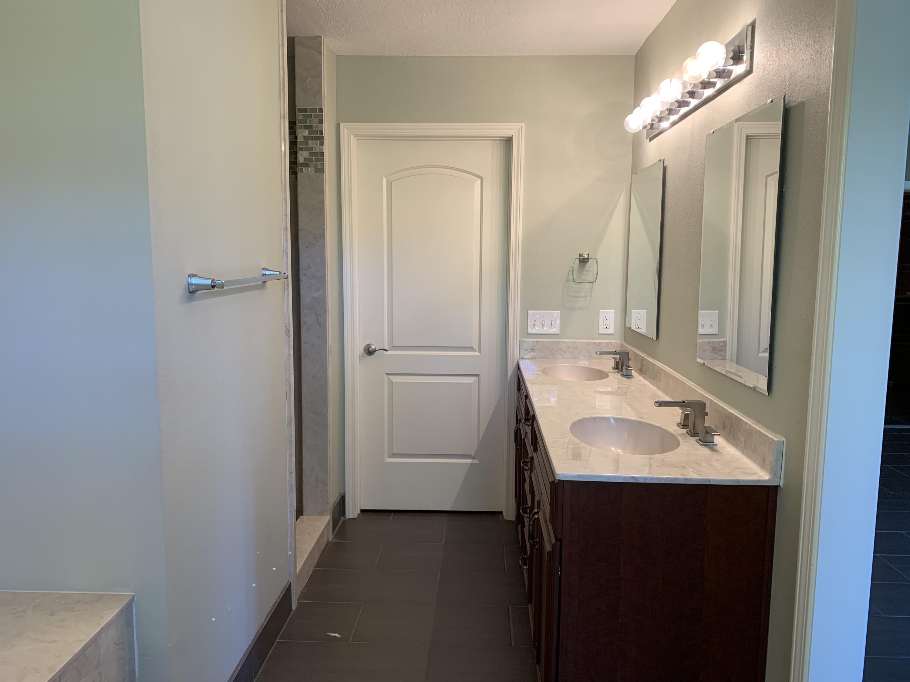 GOLF VIEW - Residential