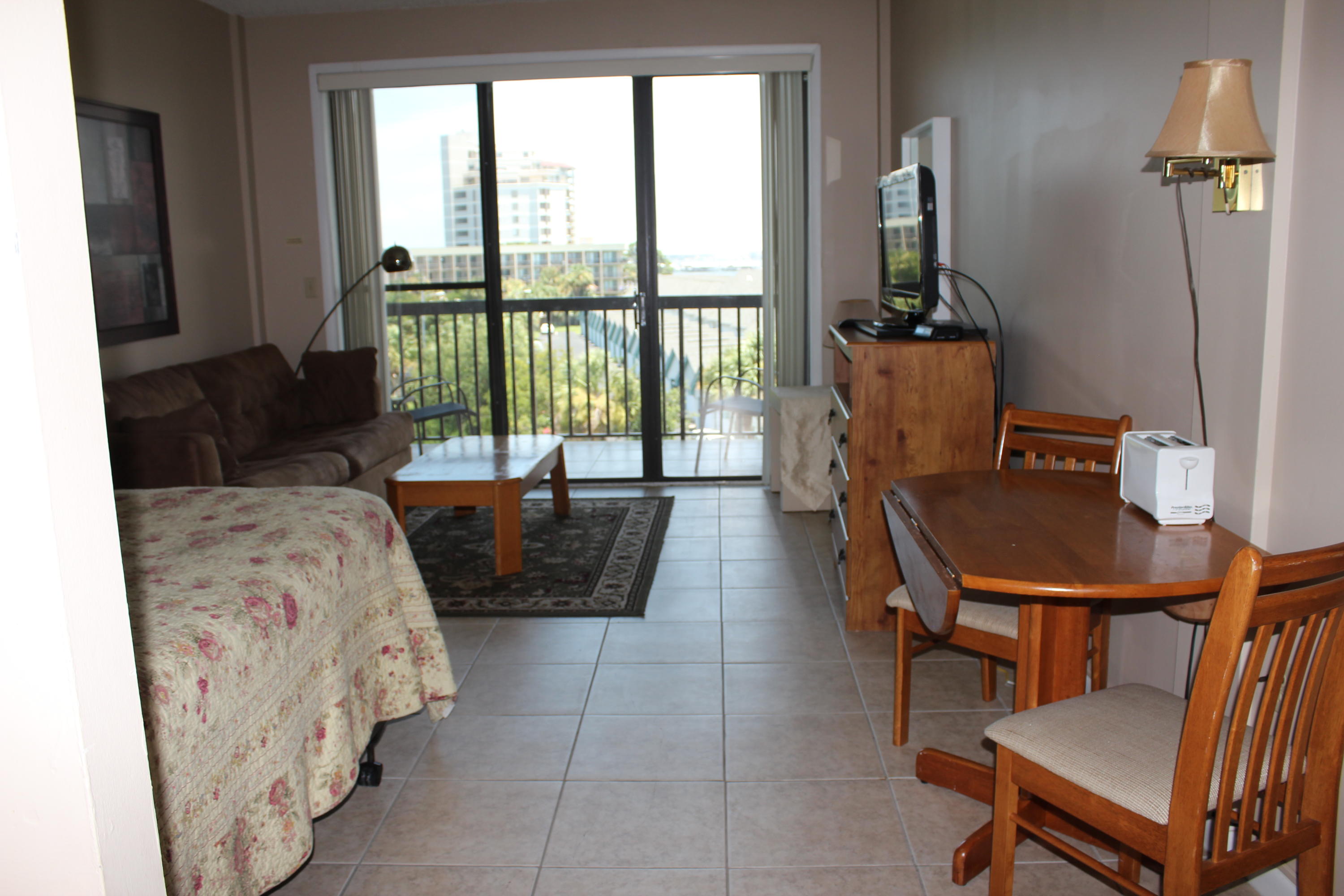 PIRATES BAY PH 1 - Residential