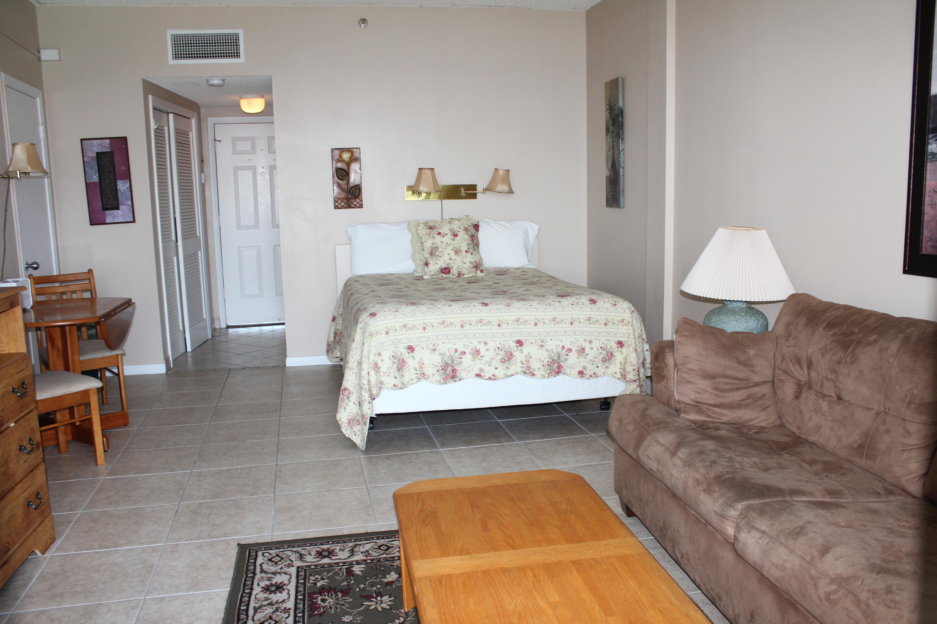 PIRATES BAY PH 1 - Residential