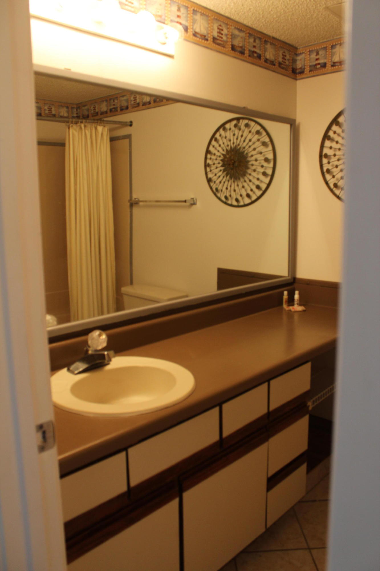 PIRATES BAY PH 1 - Residential