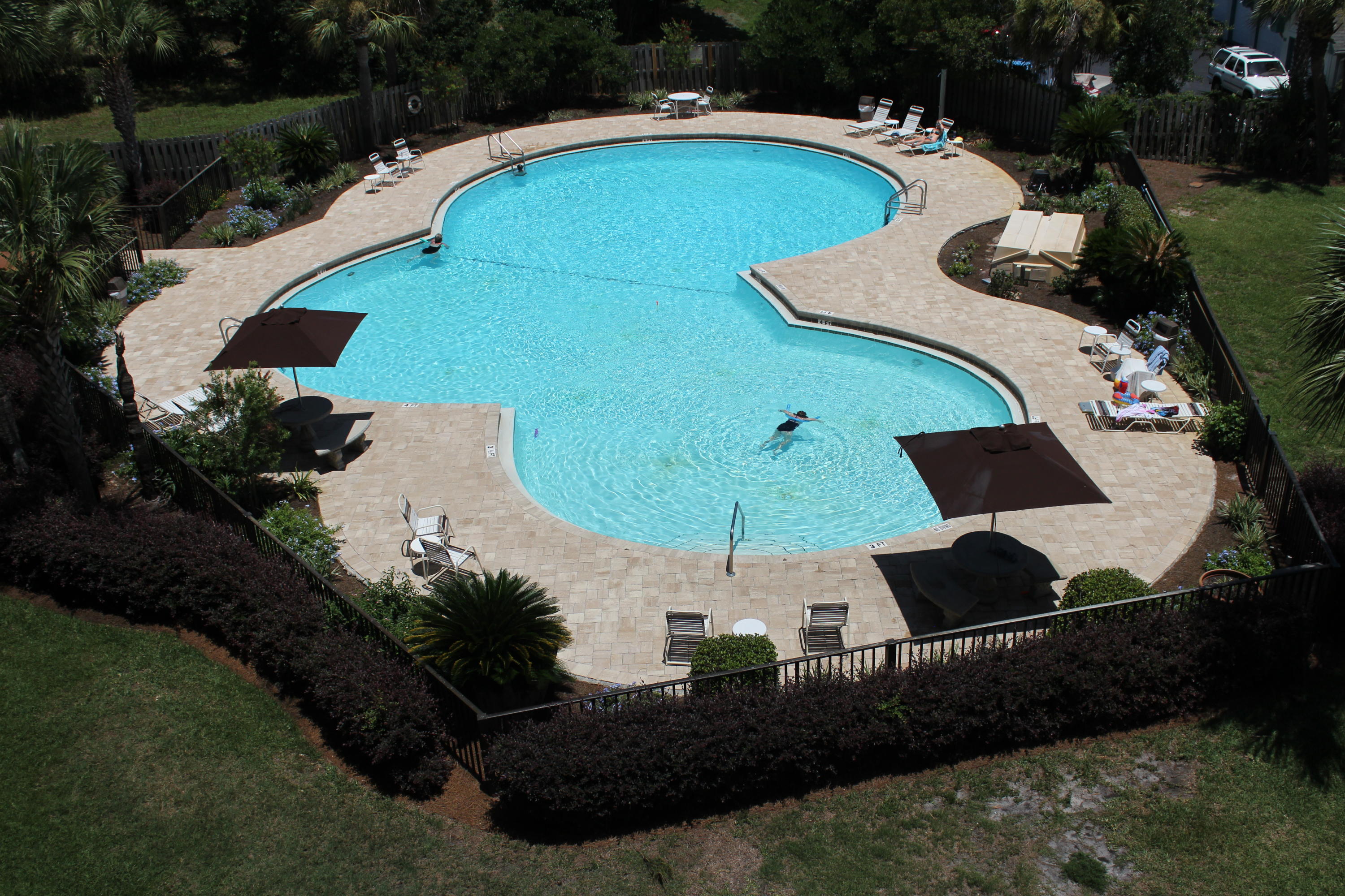 PIRATES BAY PH 1 - Residential