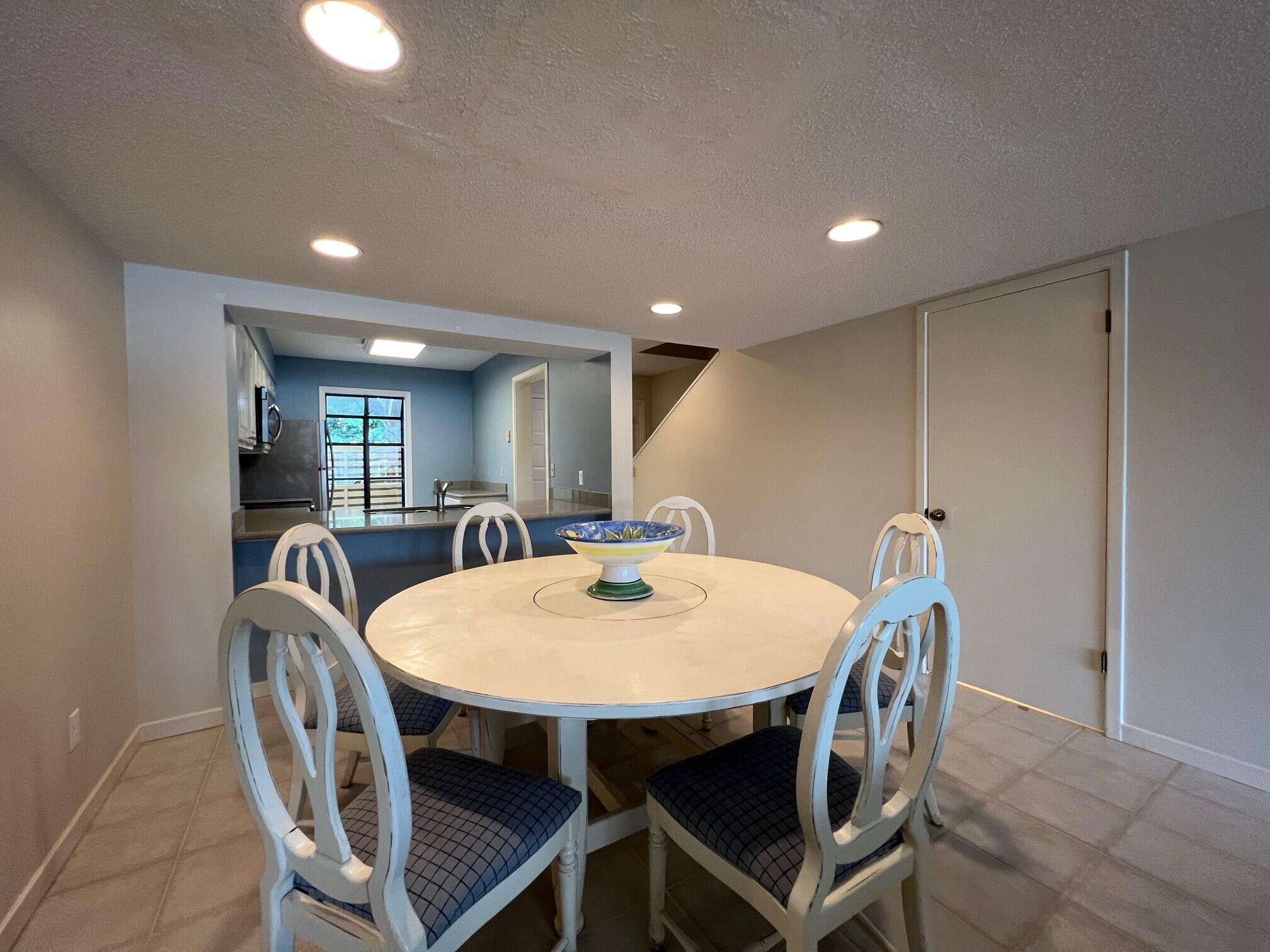 BEACHWALK VILLAS PH 04 - Residential Lease