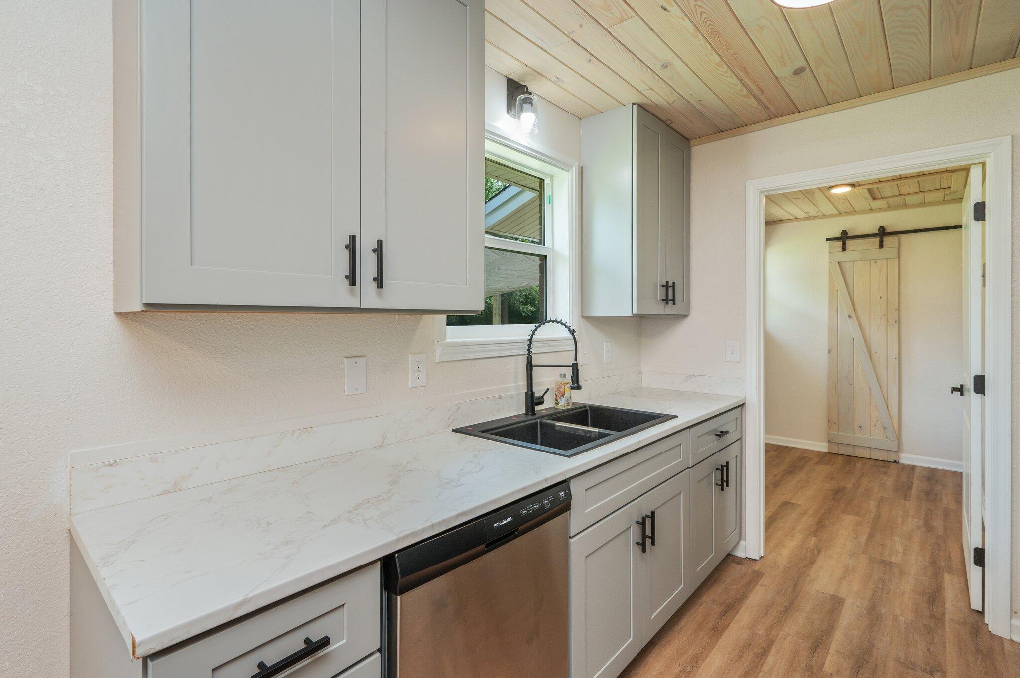 AUBURN HEIGHTS - Residential