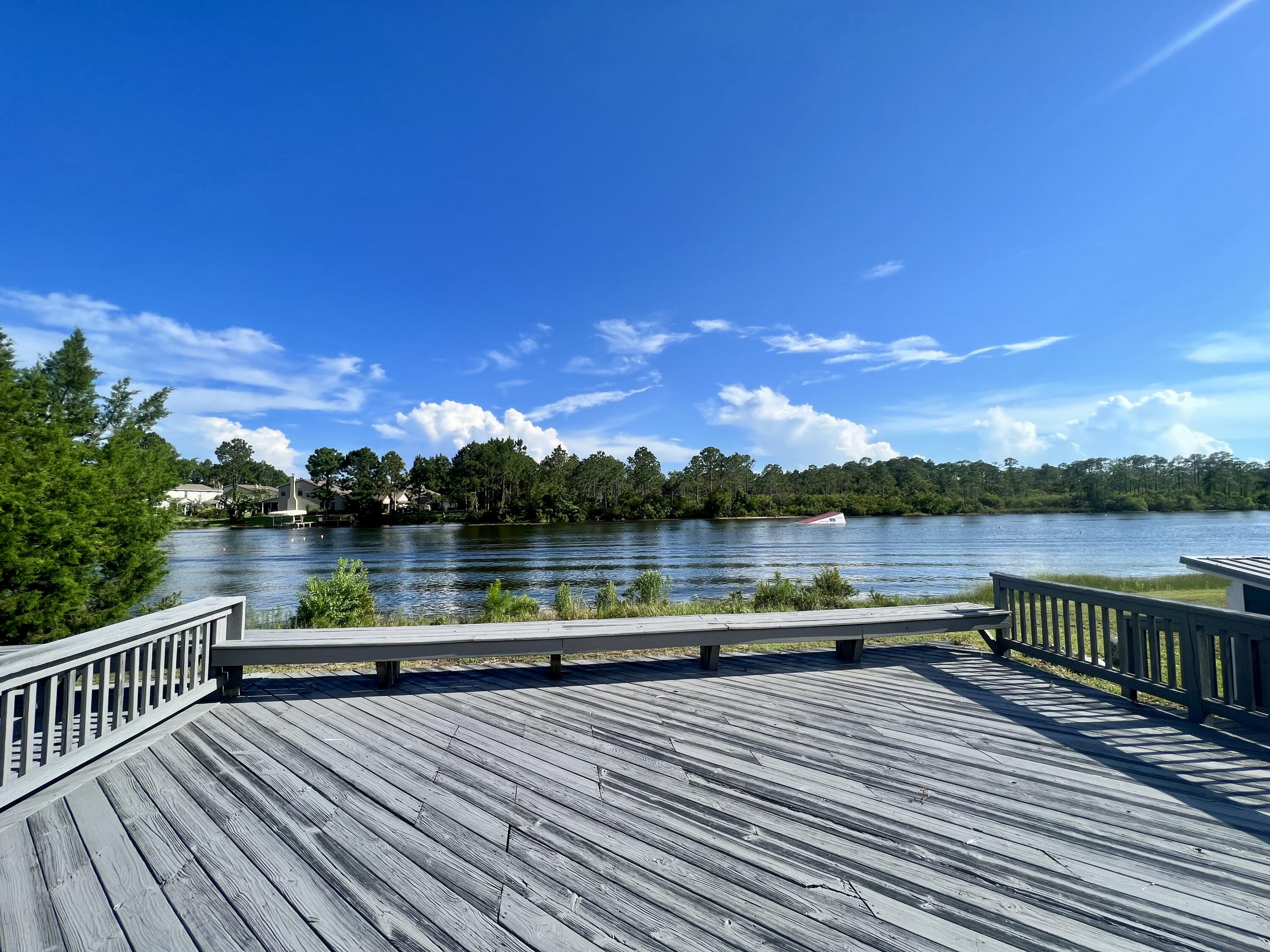 SHORTLINE LAKE ESTATES - Residential