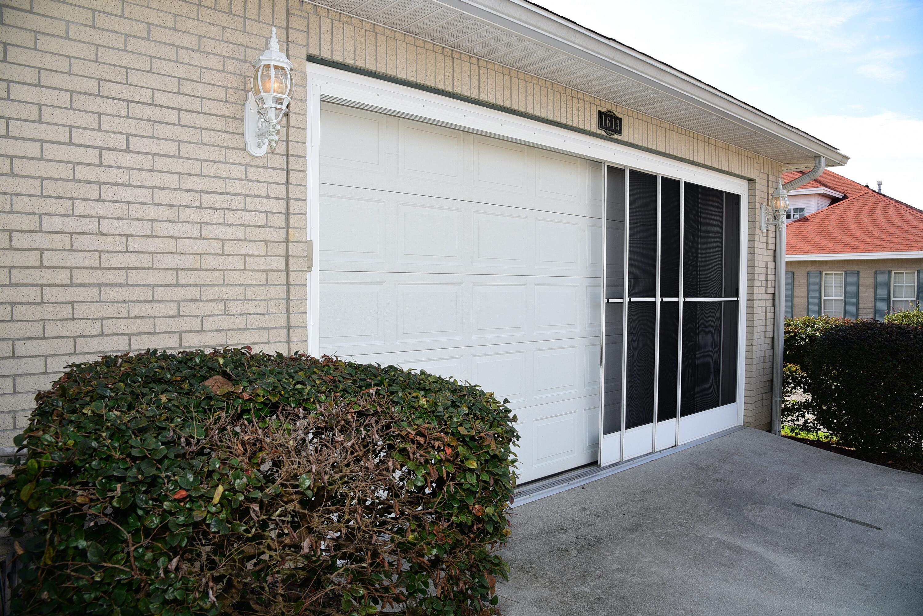 MEDITERRANEAN VILLAGE AT BLUEWATER BAY - Residential Lease