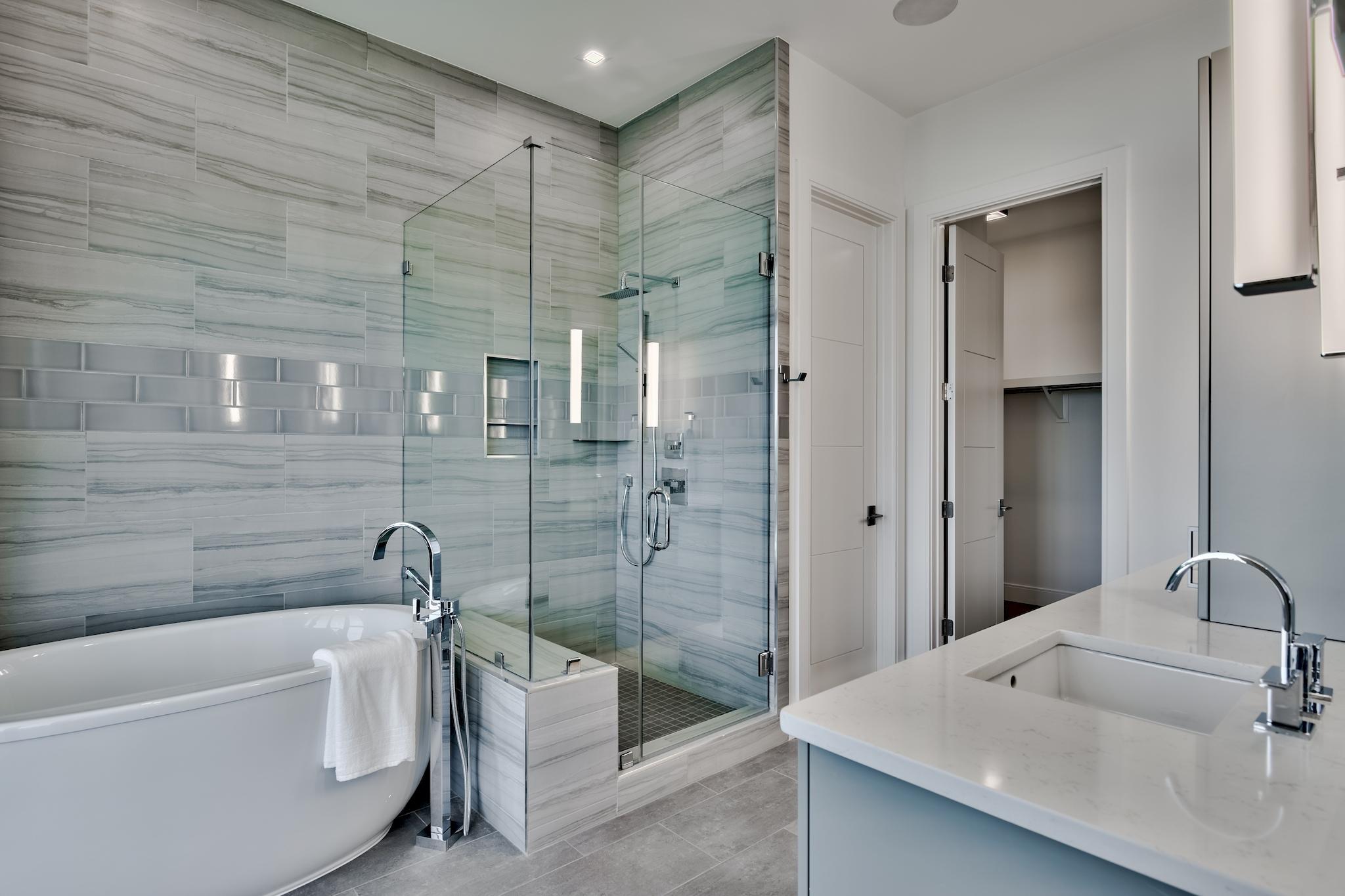 CREST DEVELOPMENT - Residential