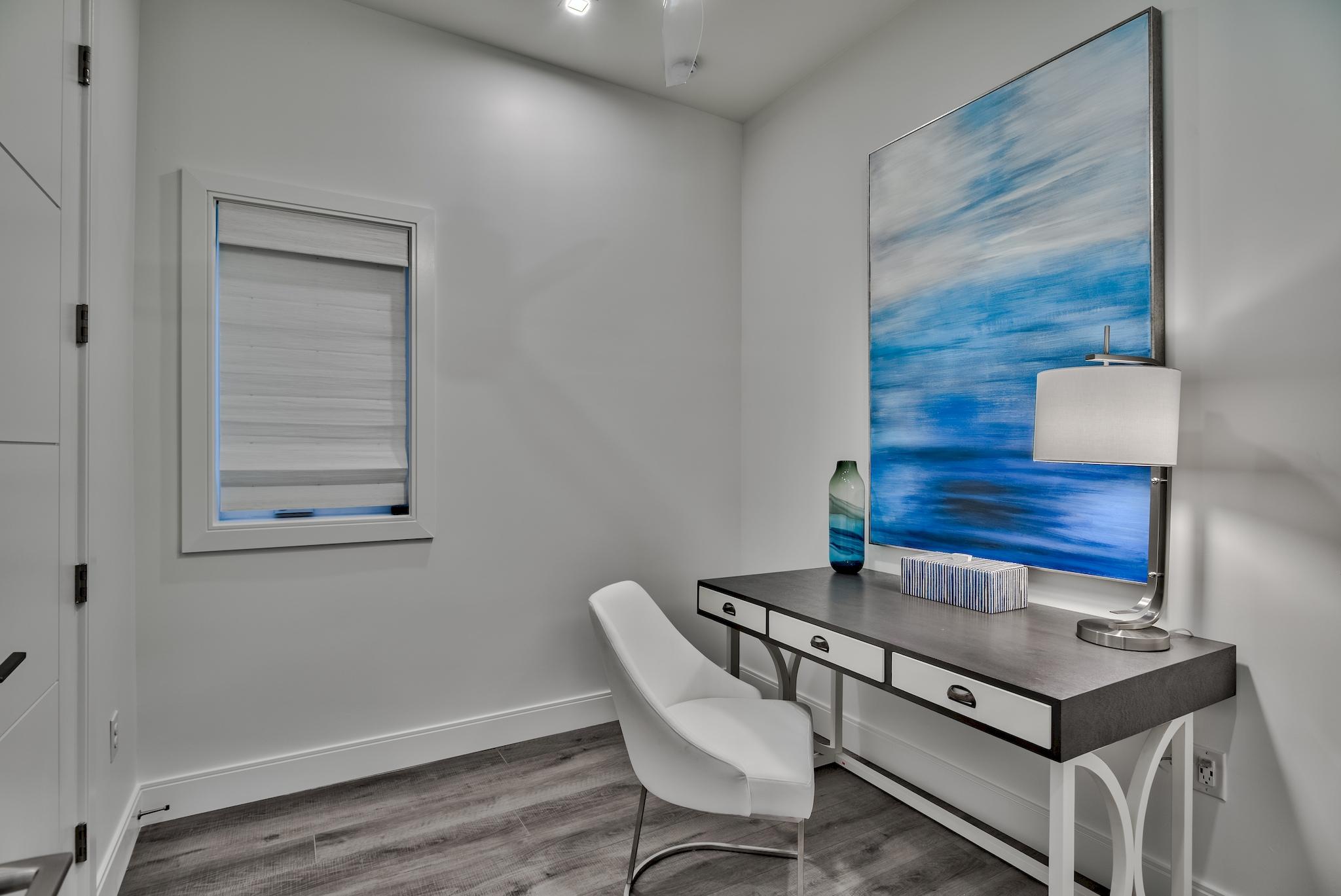 CREST DEVELOPMENT - Residential