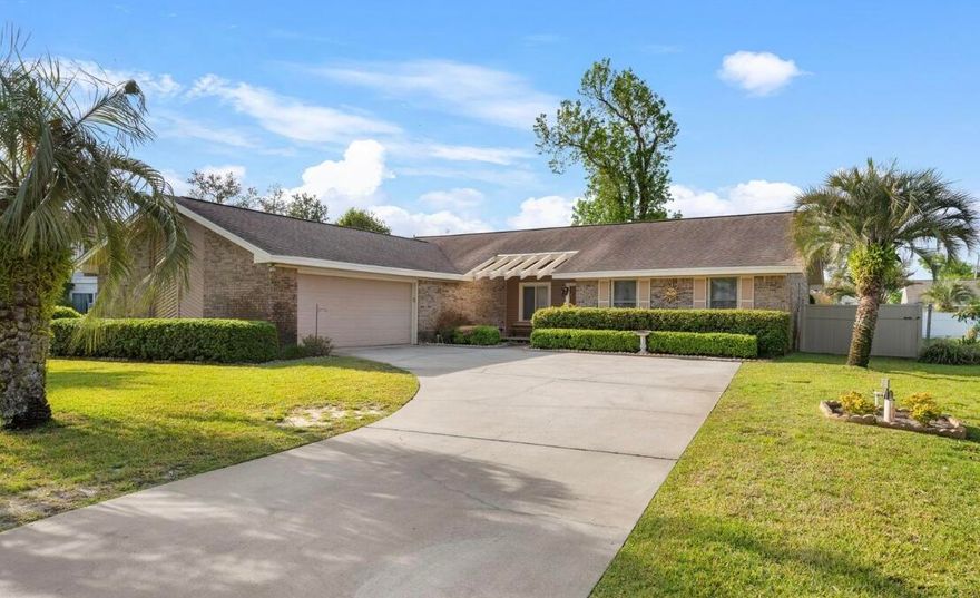 Entered for comp purposes only.