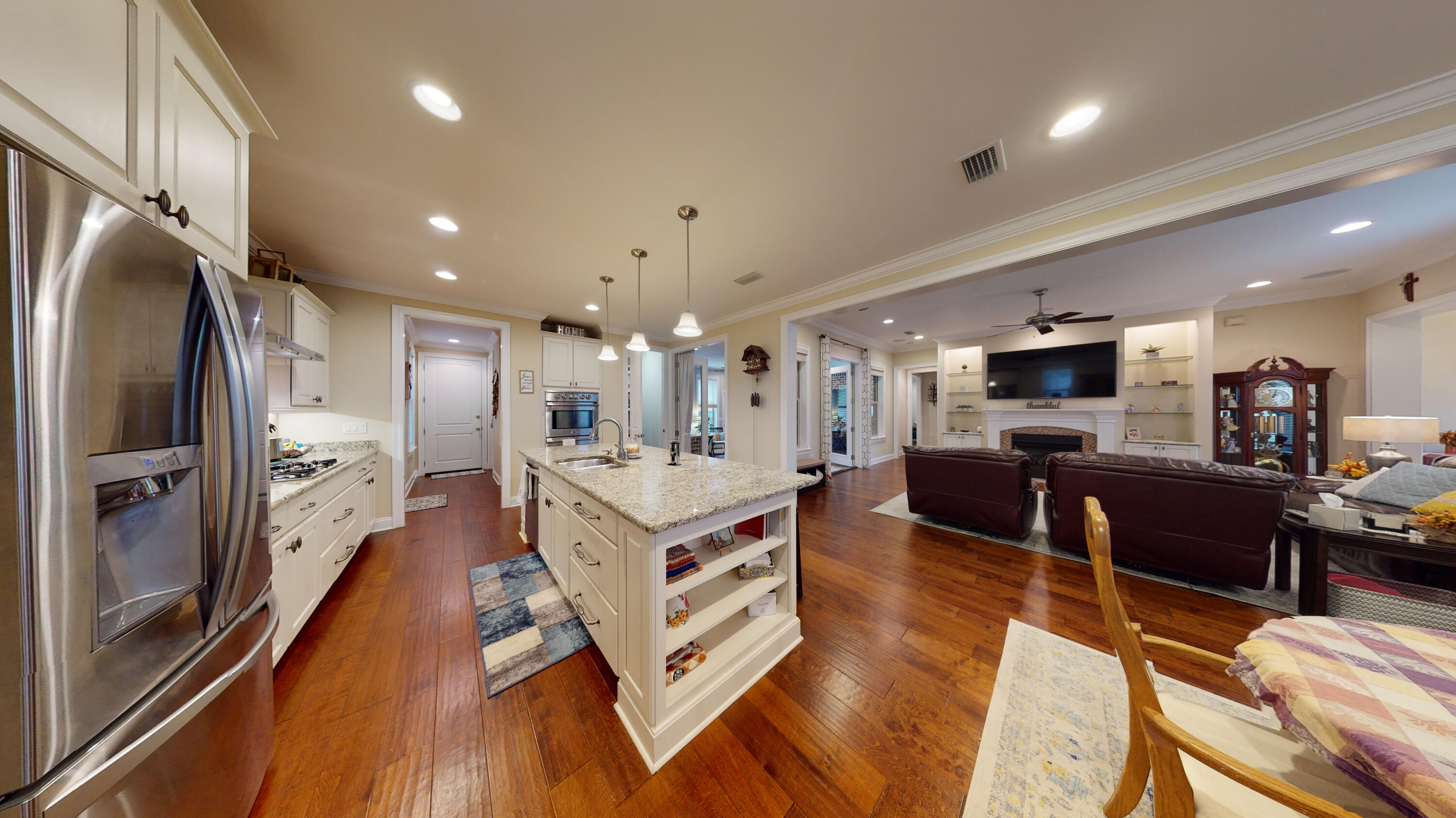 THE STABLES AT ROCKY BAYOU - Residential