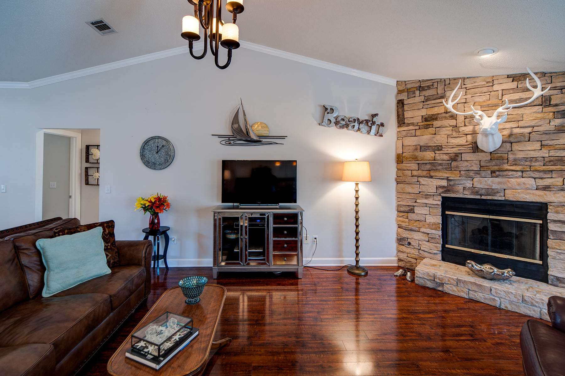 INDIAN LAKE - Residential