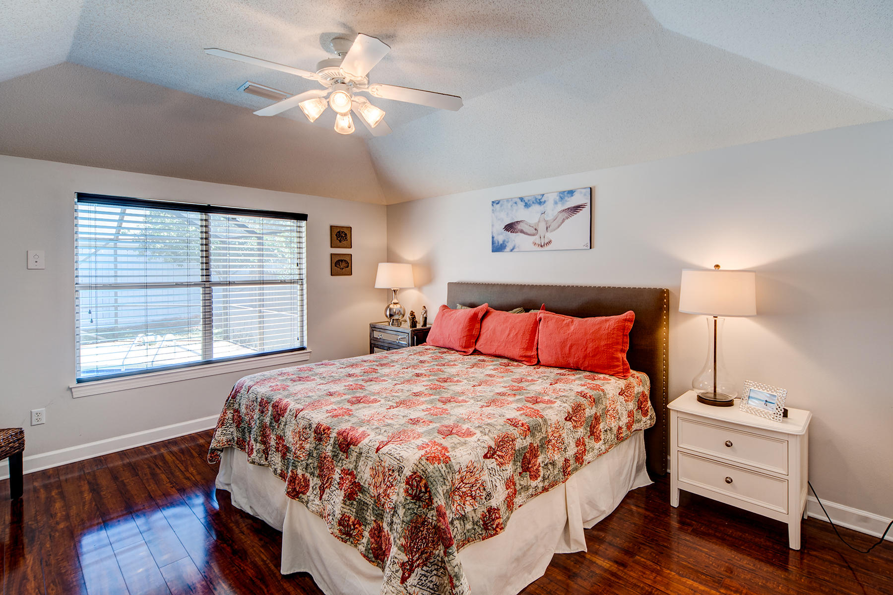 INDIAN LAKE - Residential