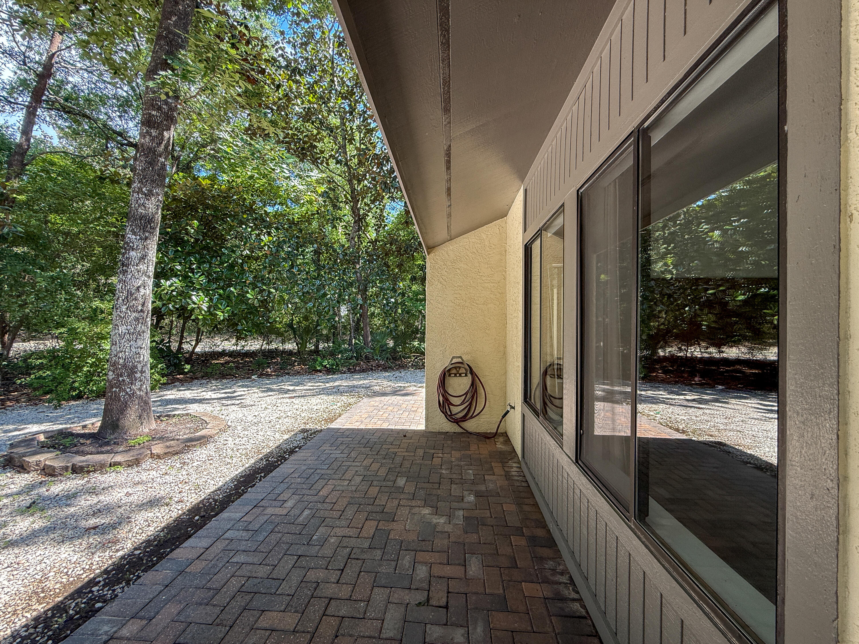 ROYAL OAK VILLAS BLUEWATER BAY - Residential