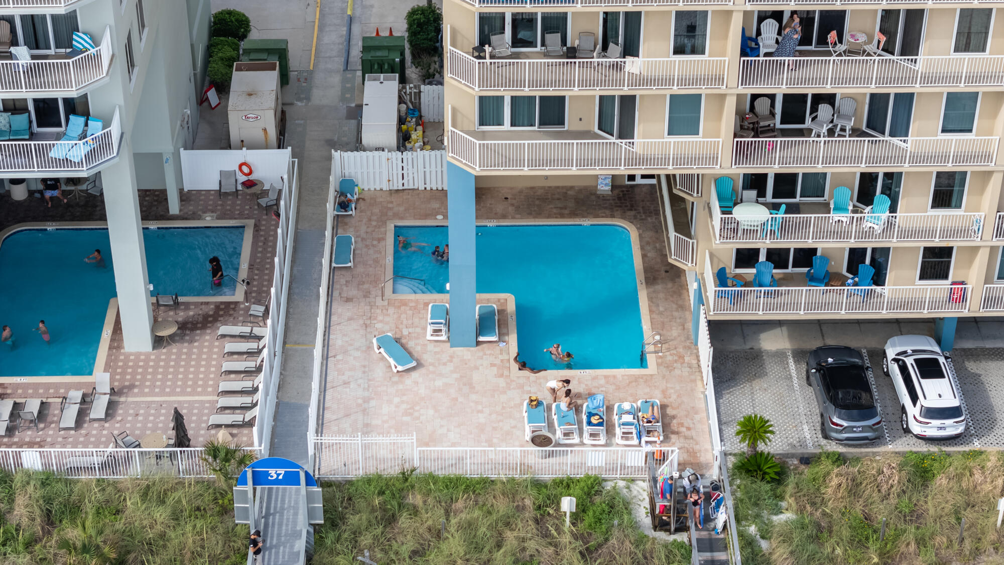 GRANDVIEW EAST AT LONG BEACH - Residential