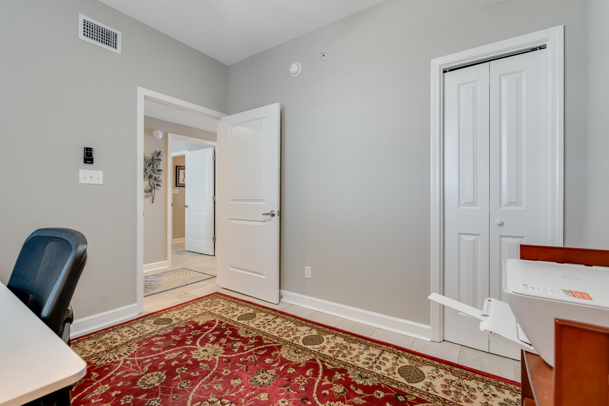 GRANDVIEW EAST AT LONG BEACH - Residential
