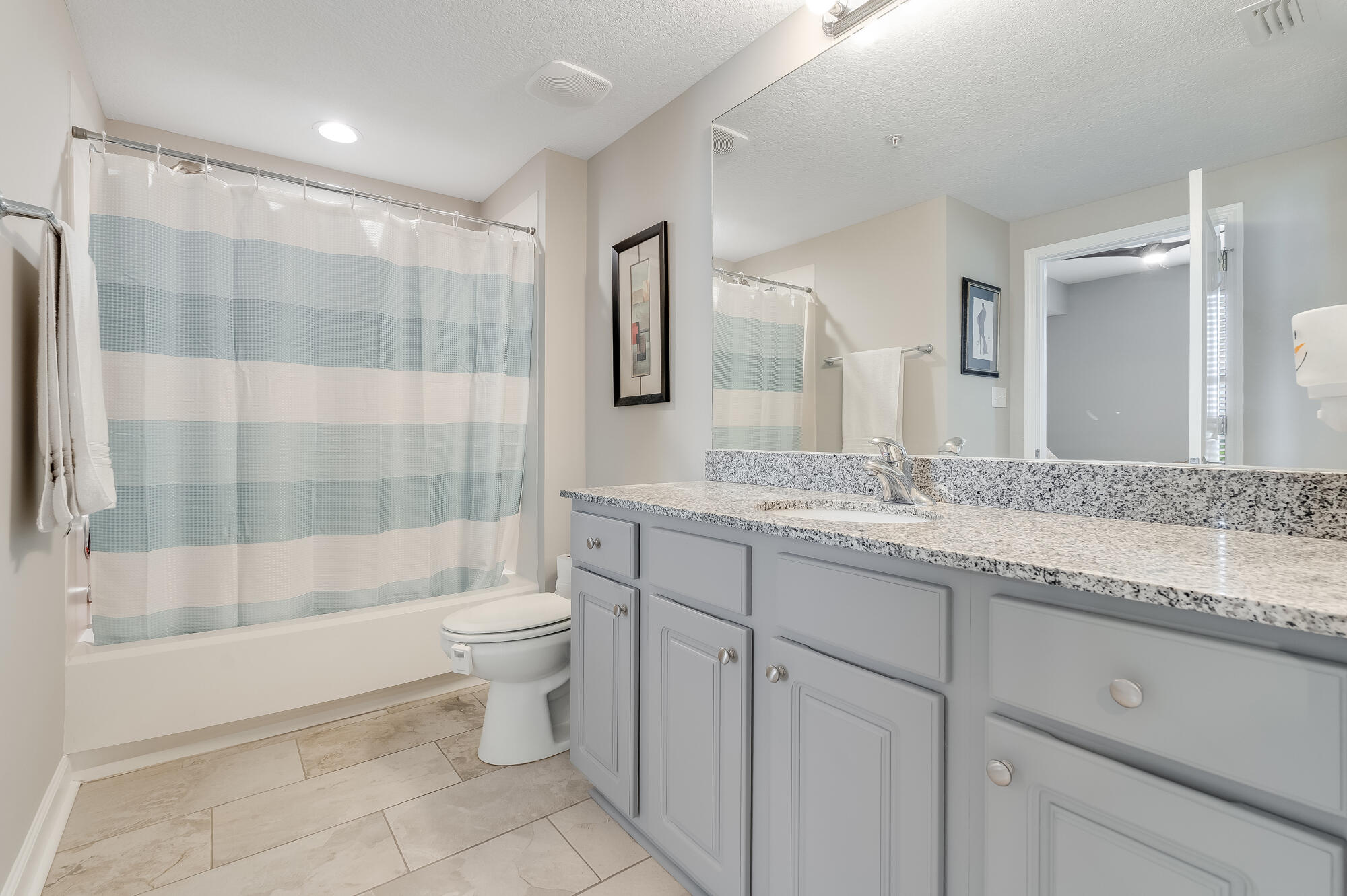 GRANDVIEW EAST AT LONG BEACH - Residential