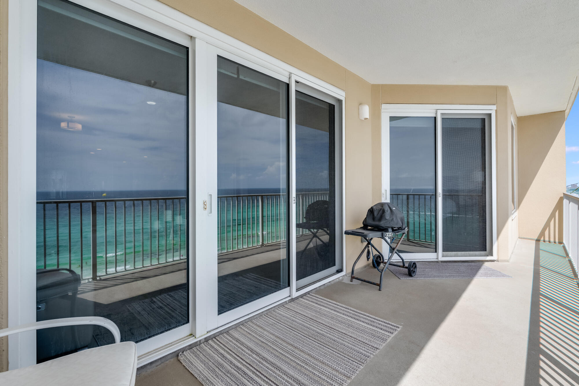 GRANDVIEW EAST AT LONG BEACH - Residential