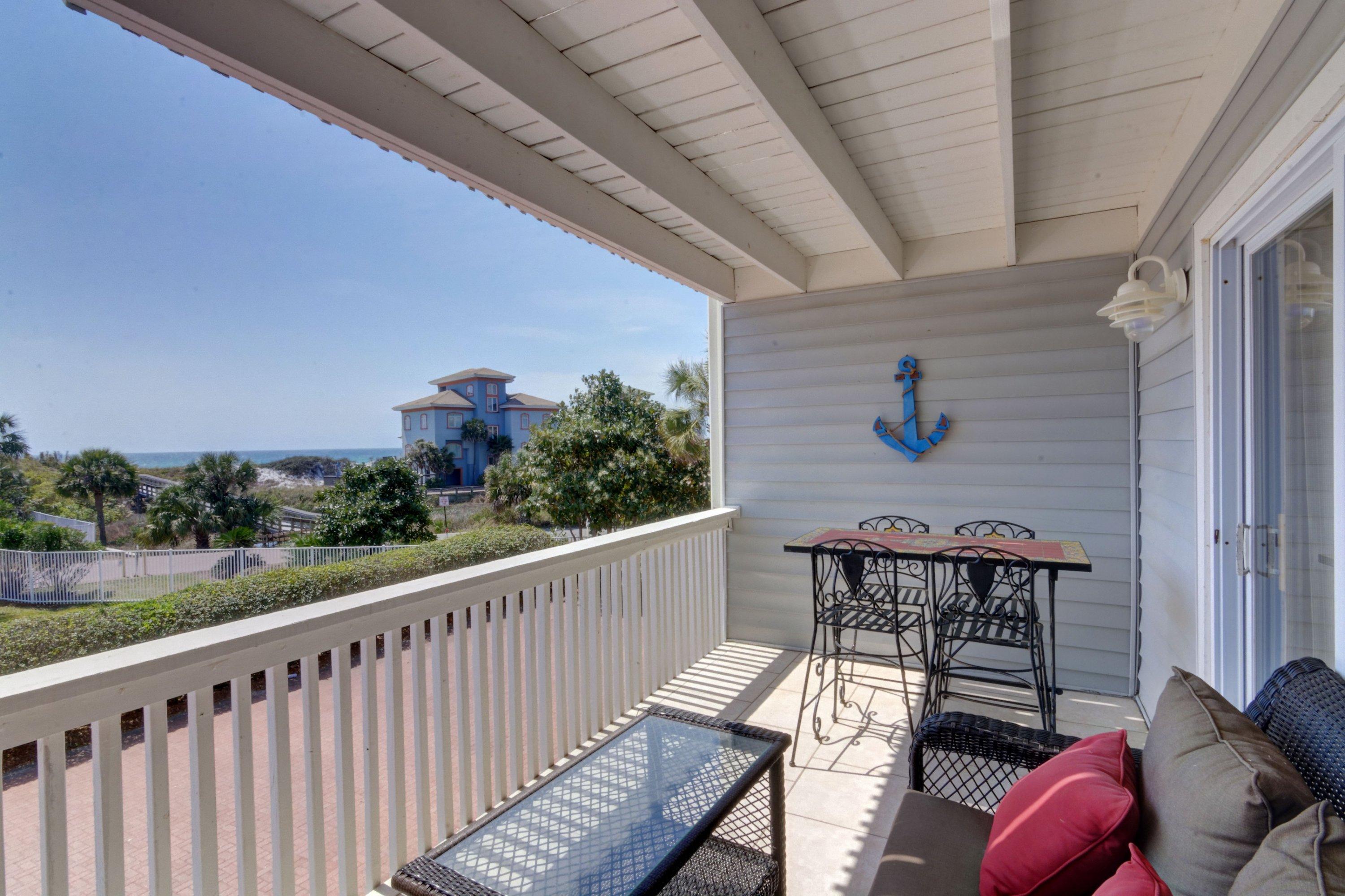 SEAHAUNTS - Residential