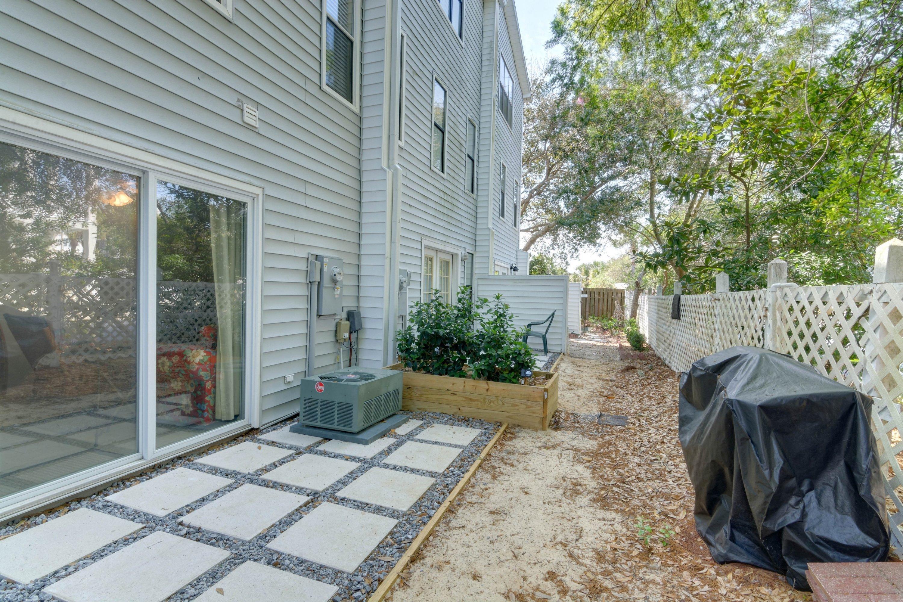 SEAHAUNTS - Residential