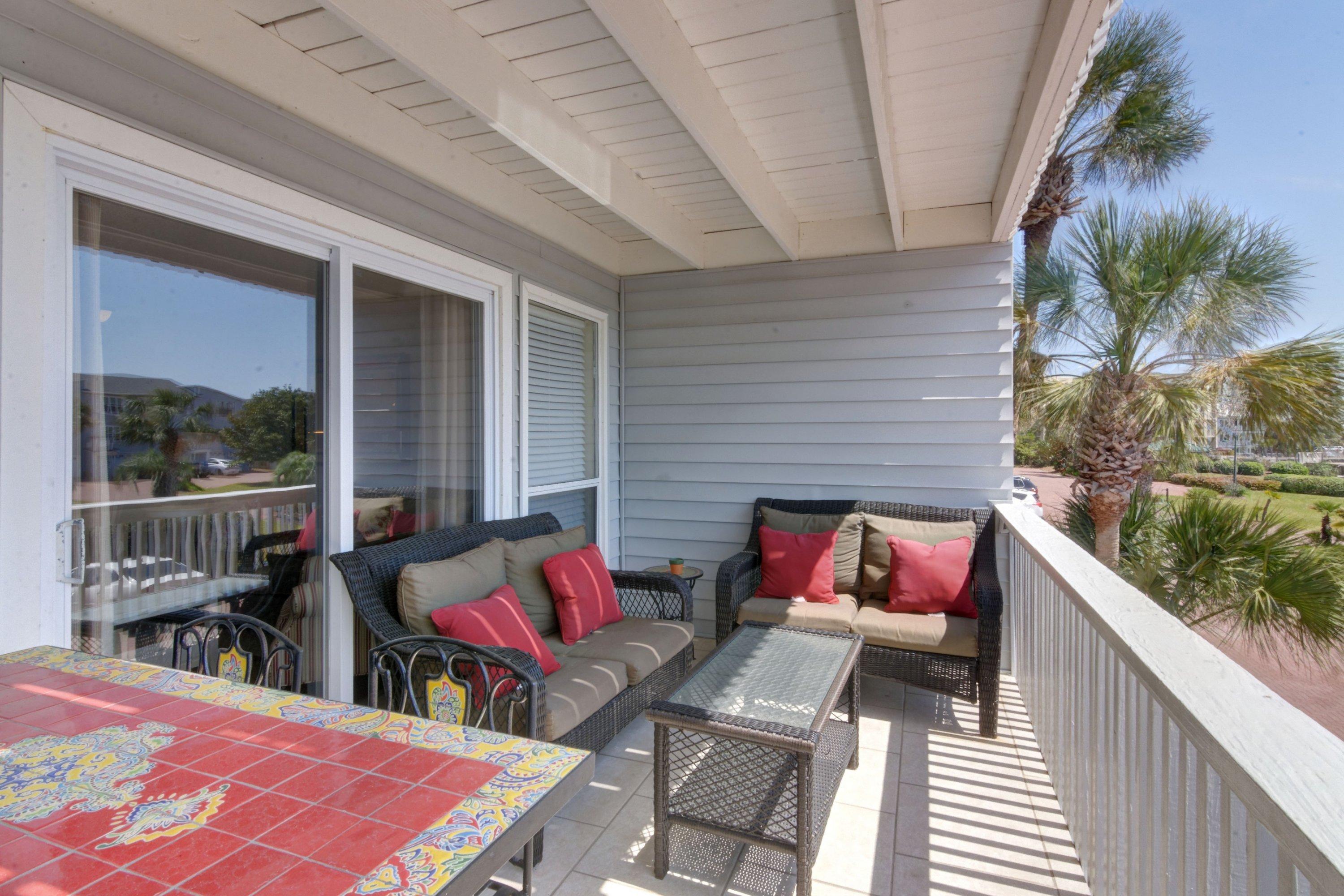 SEAHAUNTS - Residential