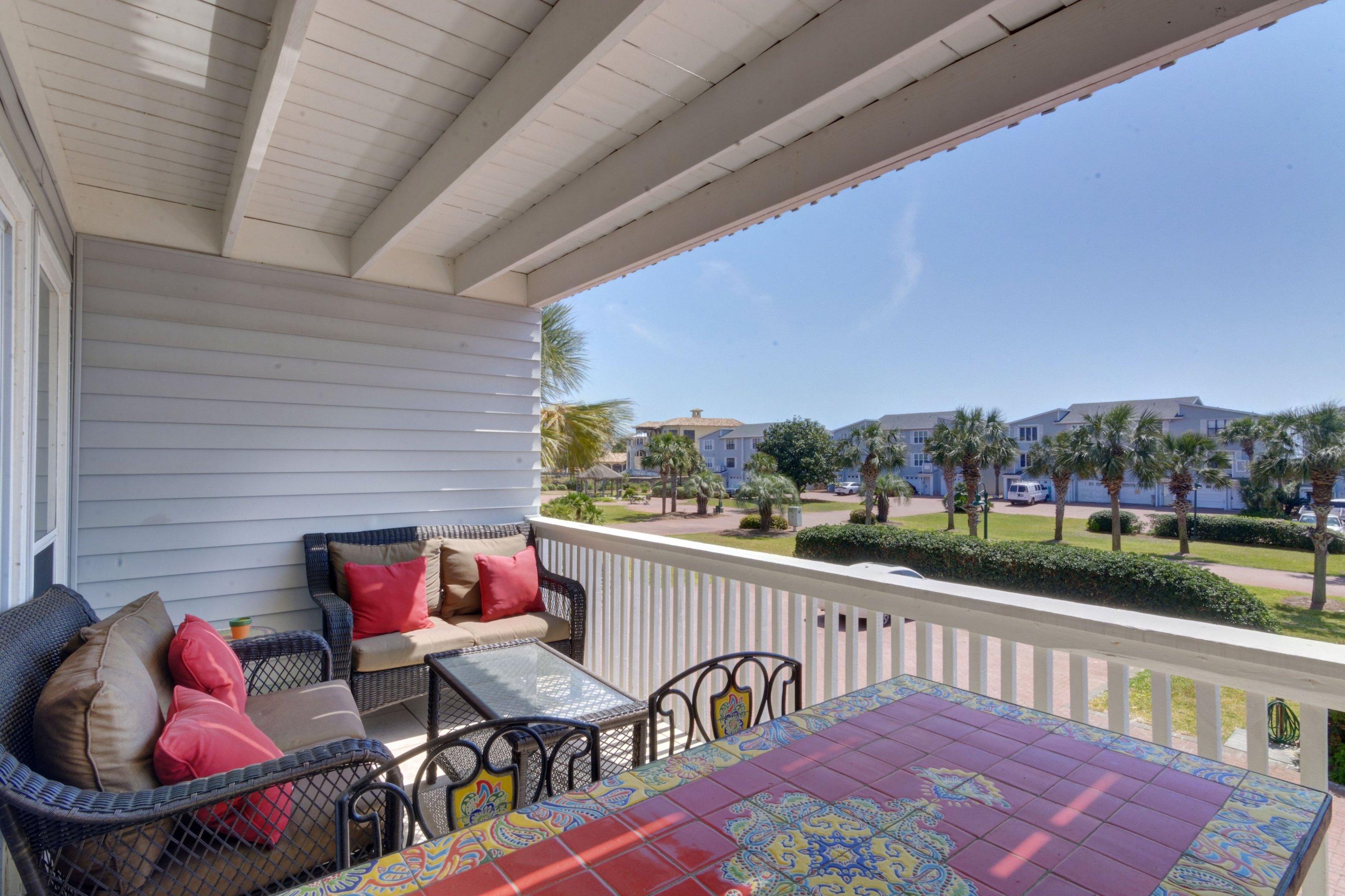 SEAHAUNTS - Residential