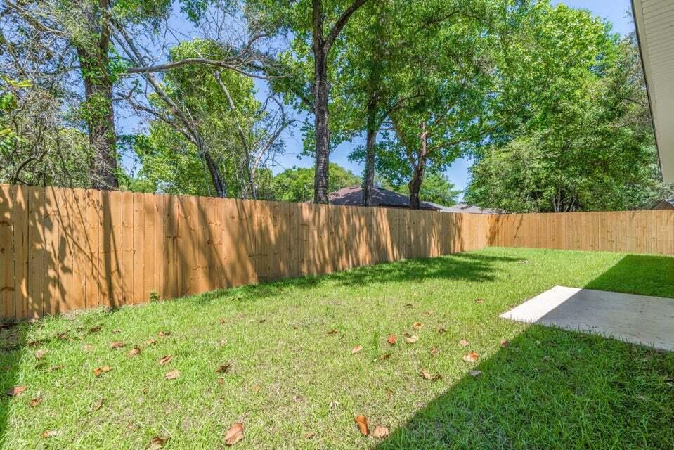 DAVIS-CLARK - Residential Lease