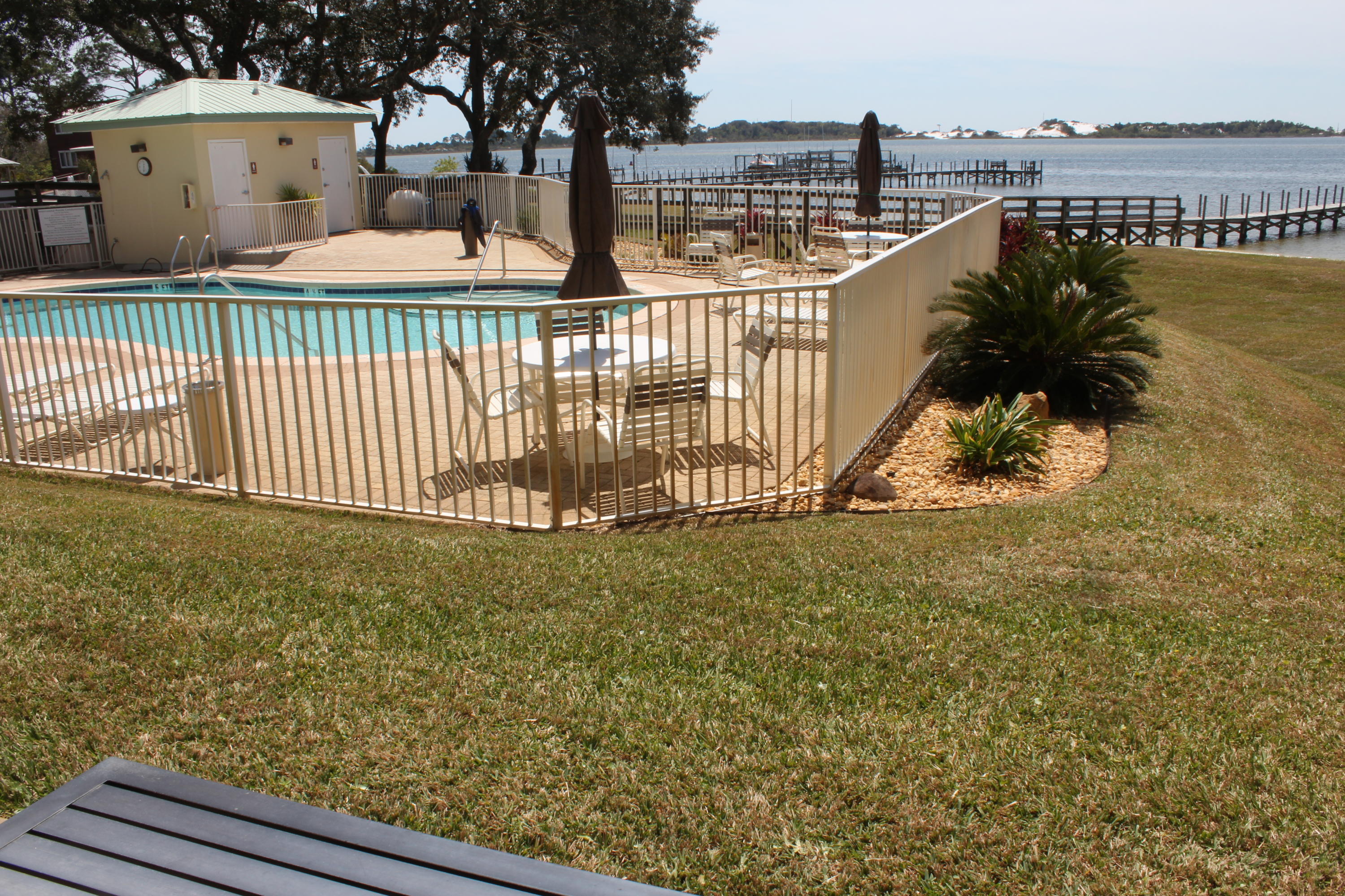 INTERCOASTAL POINTE - Residential