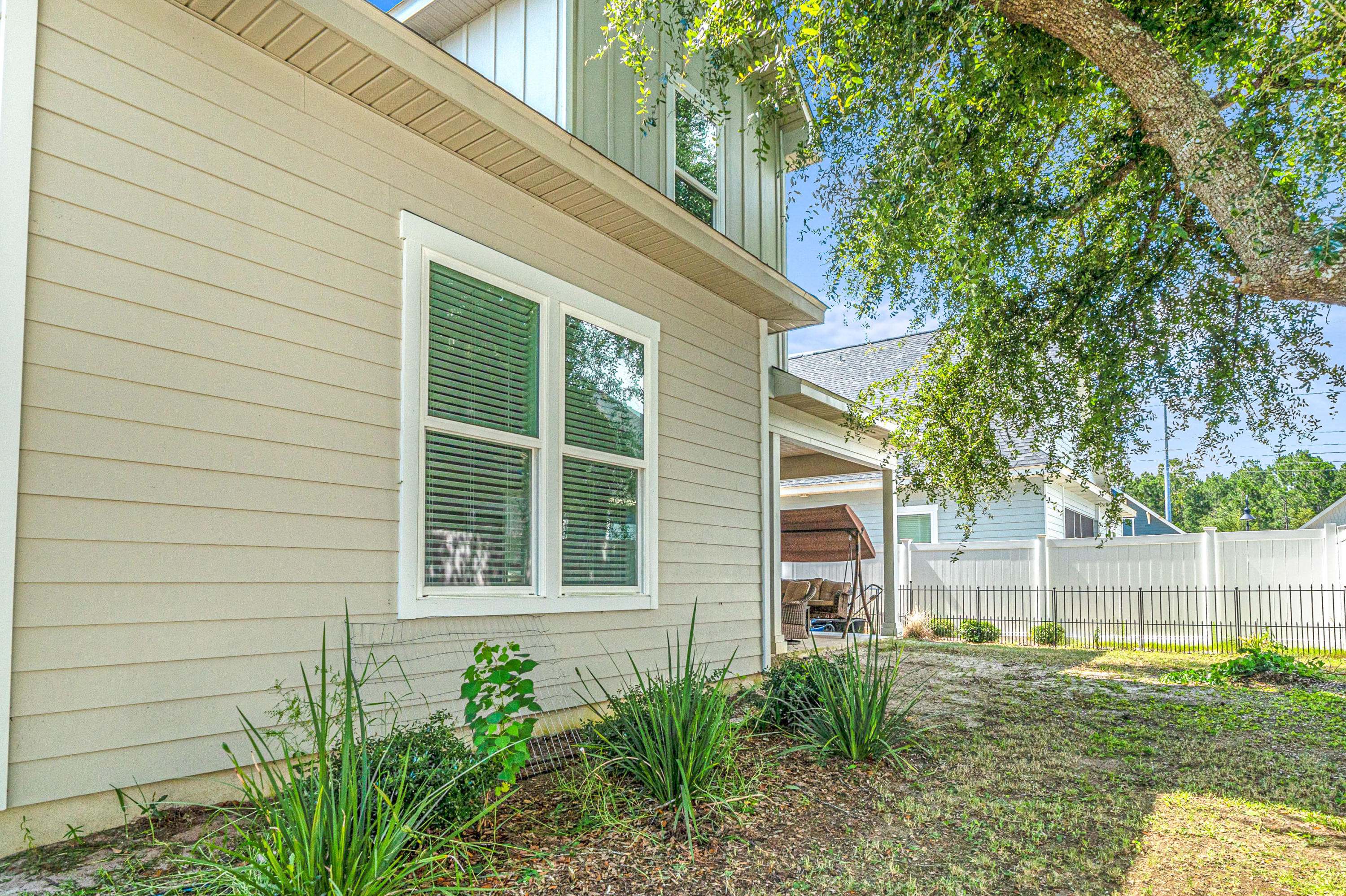 Paradise Cove - Residential