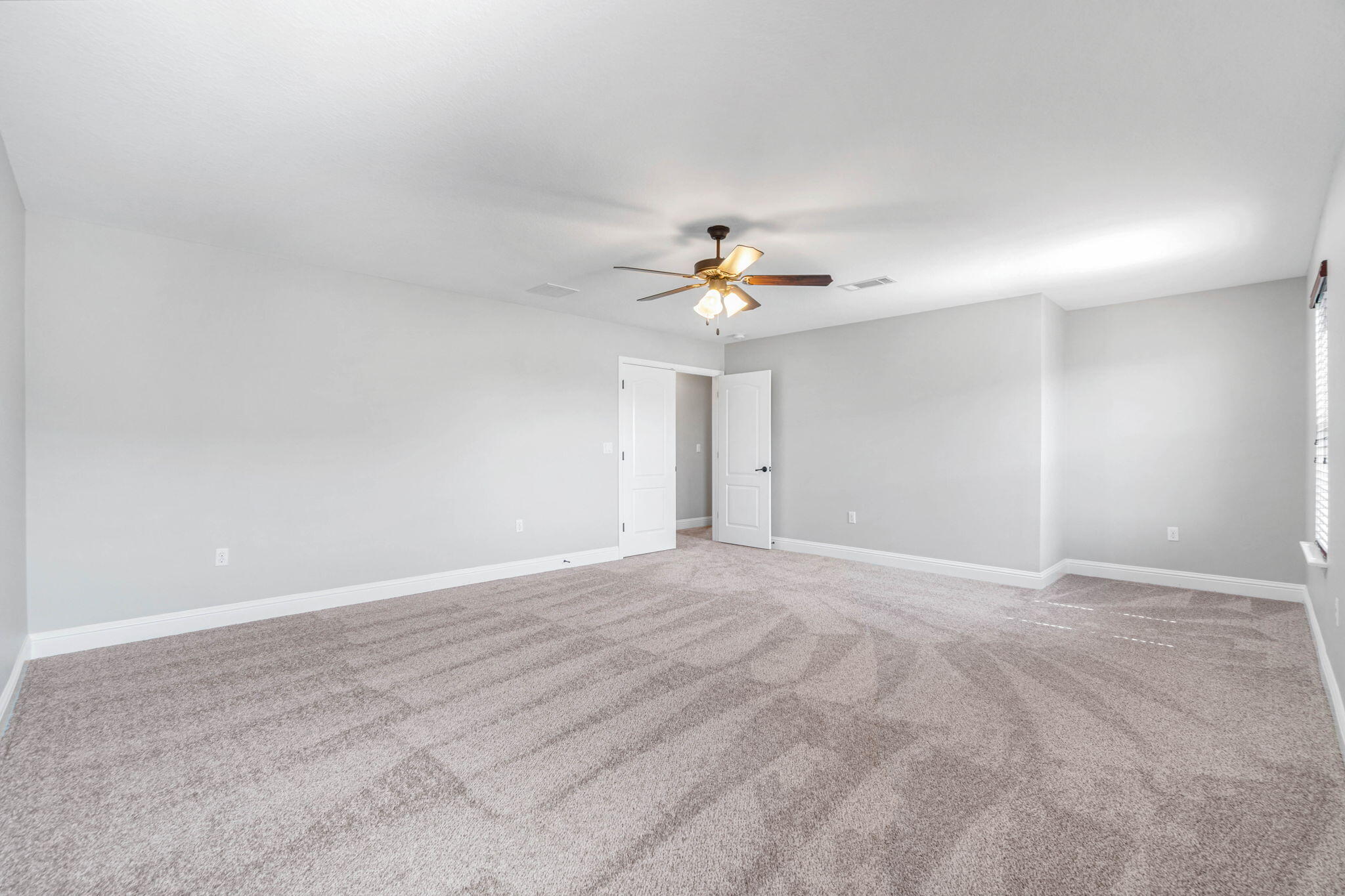 THE MEADOWS - Residential