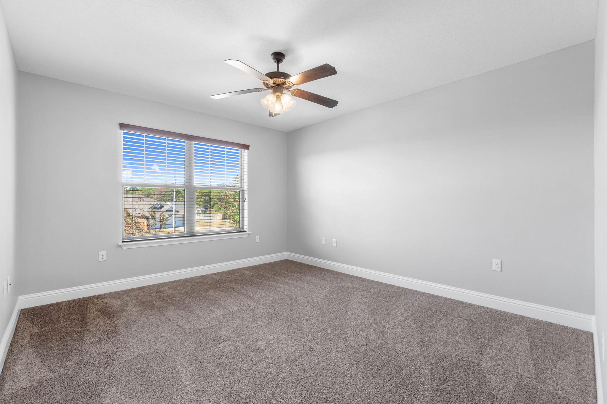 THE MEADOWS - Residential