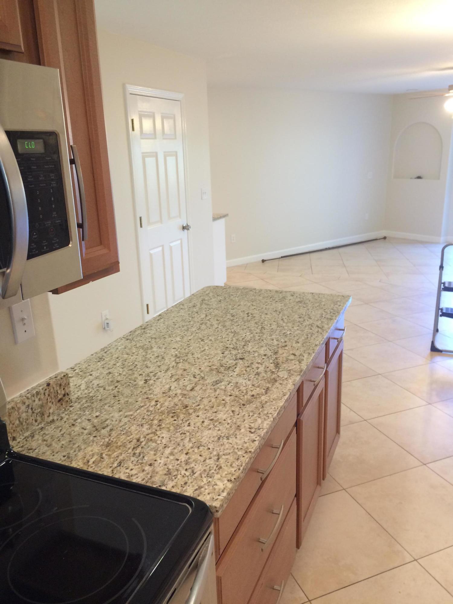 PELICAN PLACE T/H EAST - Residential