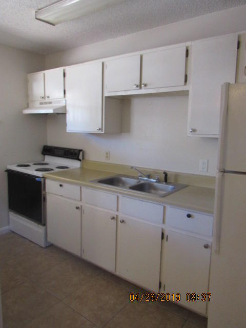 OAKLAND ADDN - Residential Lease