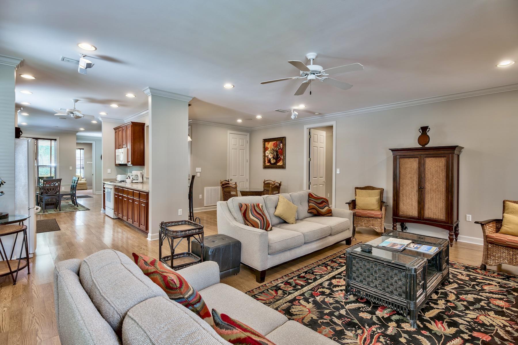 CRYSTAL LAKE AT SANDESTIN - Residential