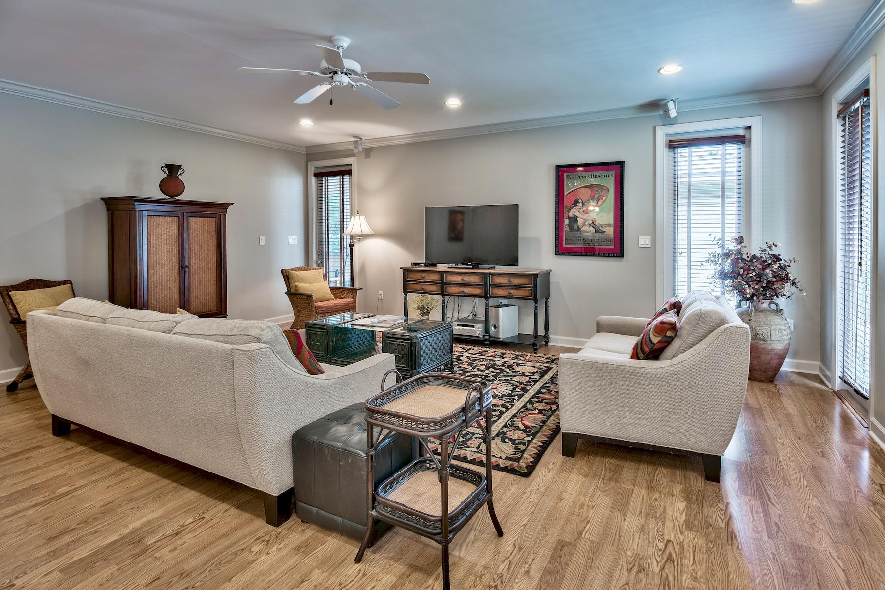 CRYSTAL LAKE AT SANDESTIN - Residential