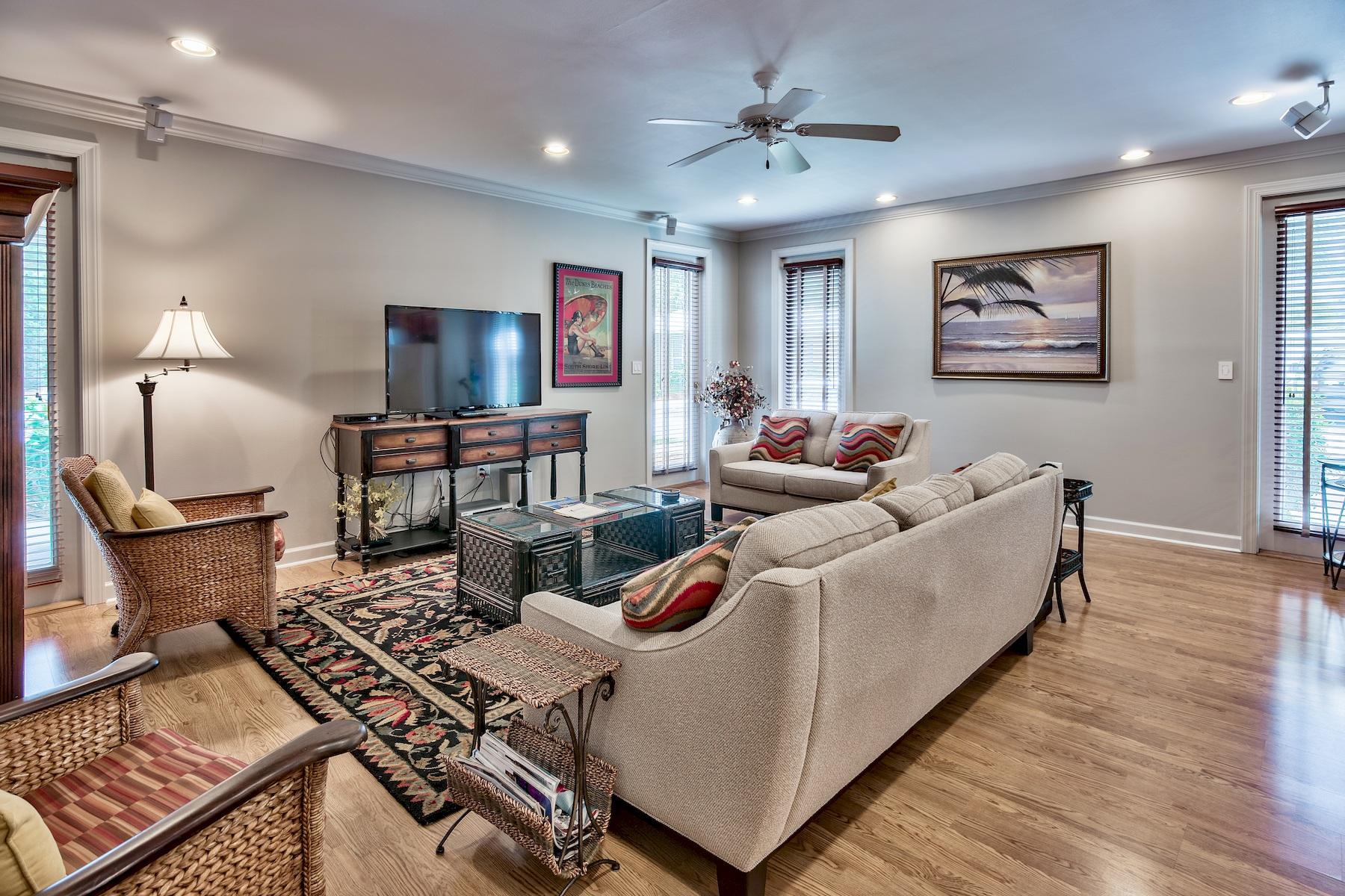 CRYSTAL LAKE AT SANDESTIN - Residential