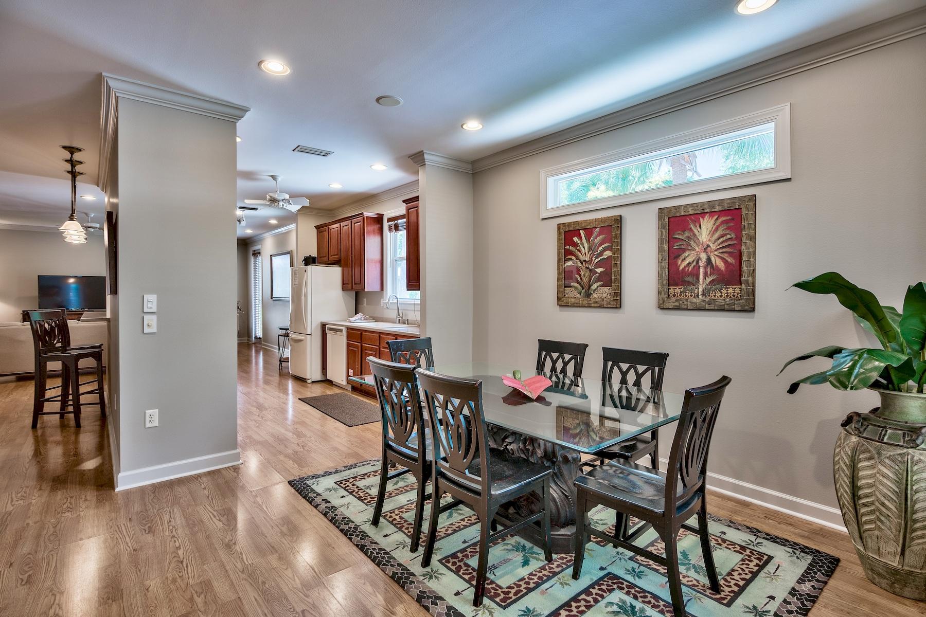 CRYSTAL LAKE AT SANDESTIN - Residential