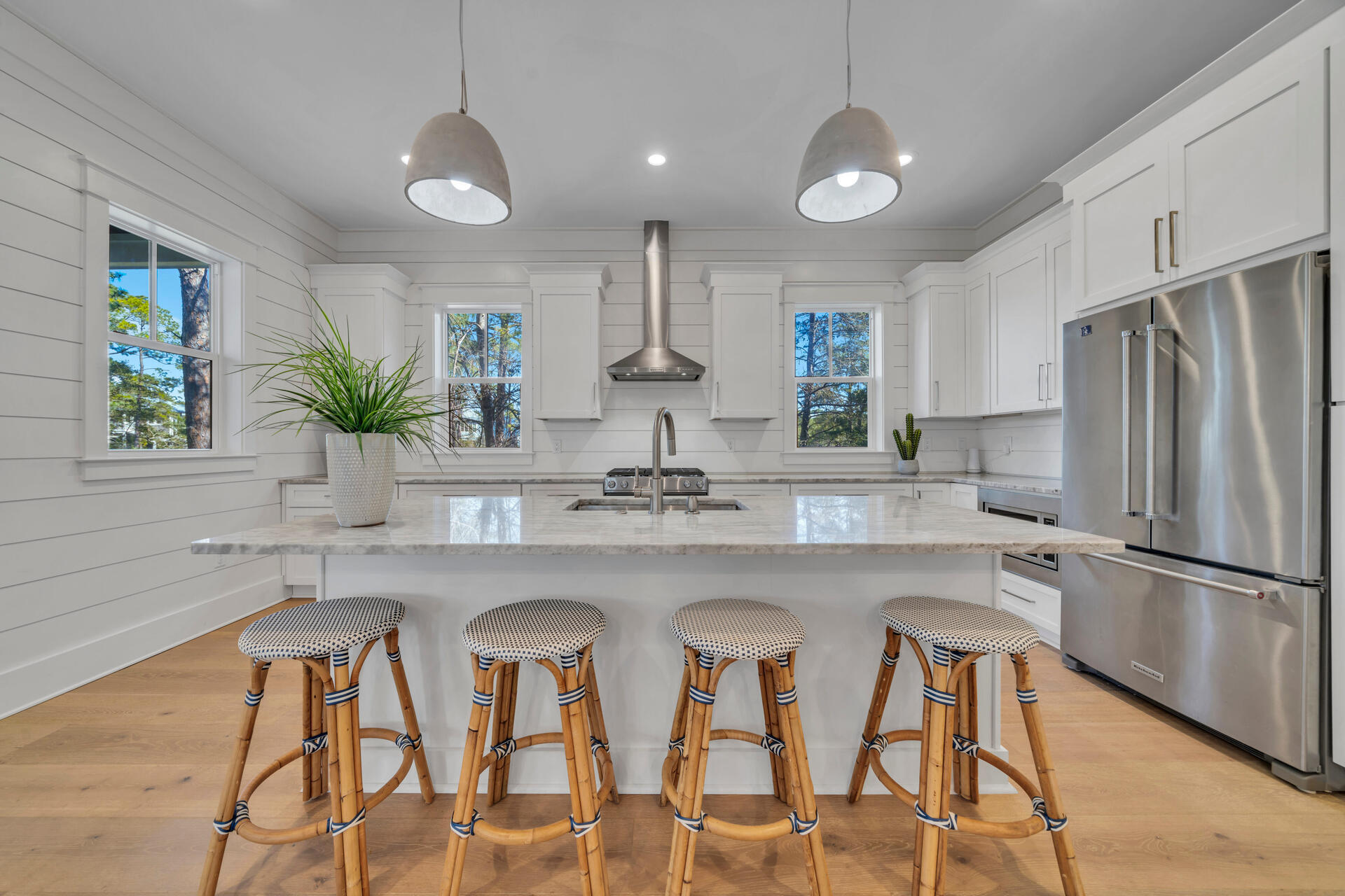 LAKESIDE AT BLUE MOUNTAIN BEACH - Residential