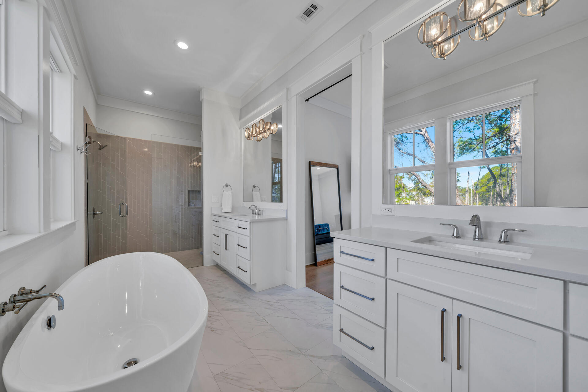 LAKESIDE AT BLUE MOUNTAIN BEACH - Residential