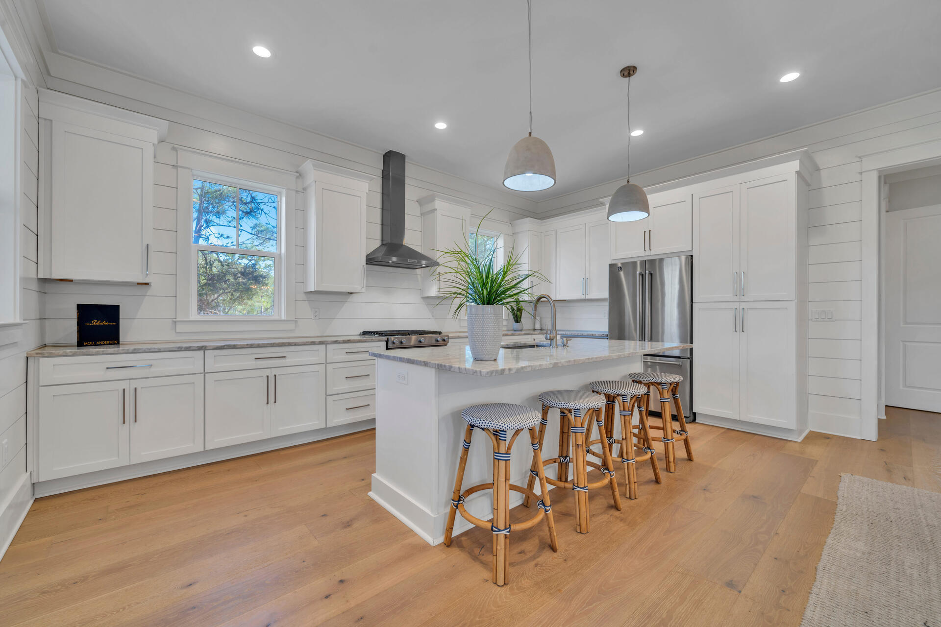 LAKESIDE AT BLUE MOUNTAIN BEACH - Residential