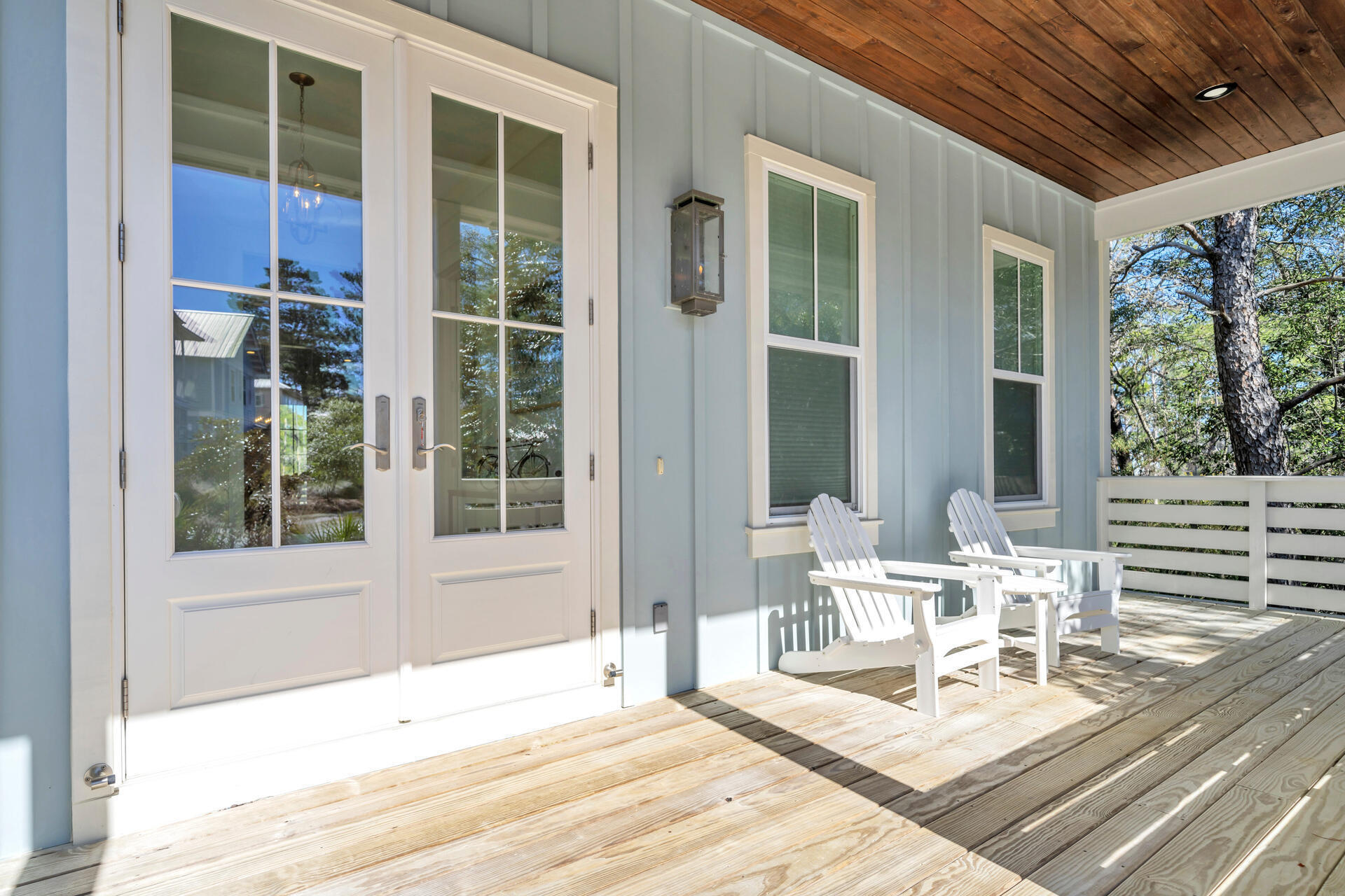 LAKESIDE AT BLUE MOUNTAIN BEACH - Residential