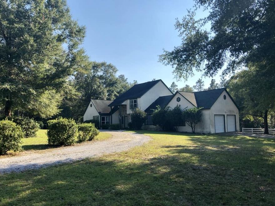 Fantastic property, featuring nearly 7 acres of nicely maintained land. Home includes in ground pool and barn.