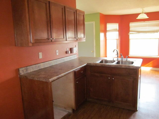 IRON GATE - Residential