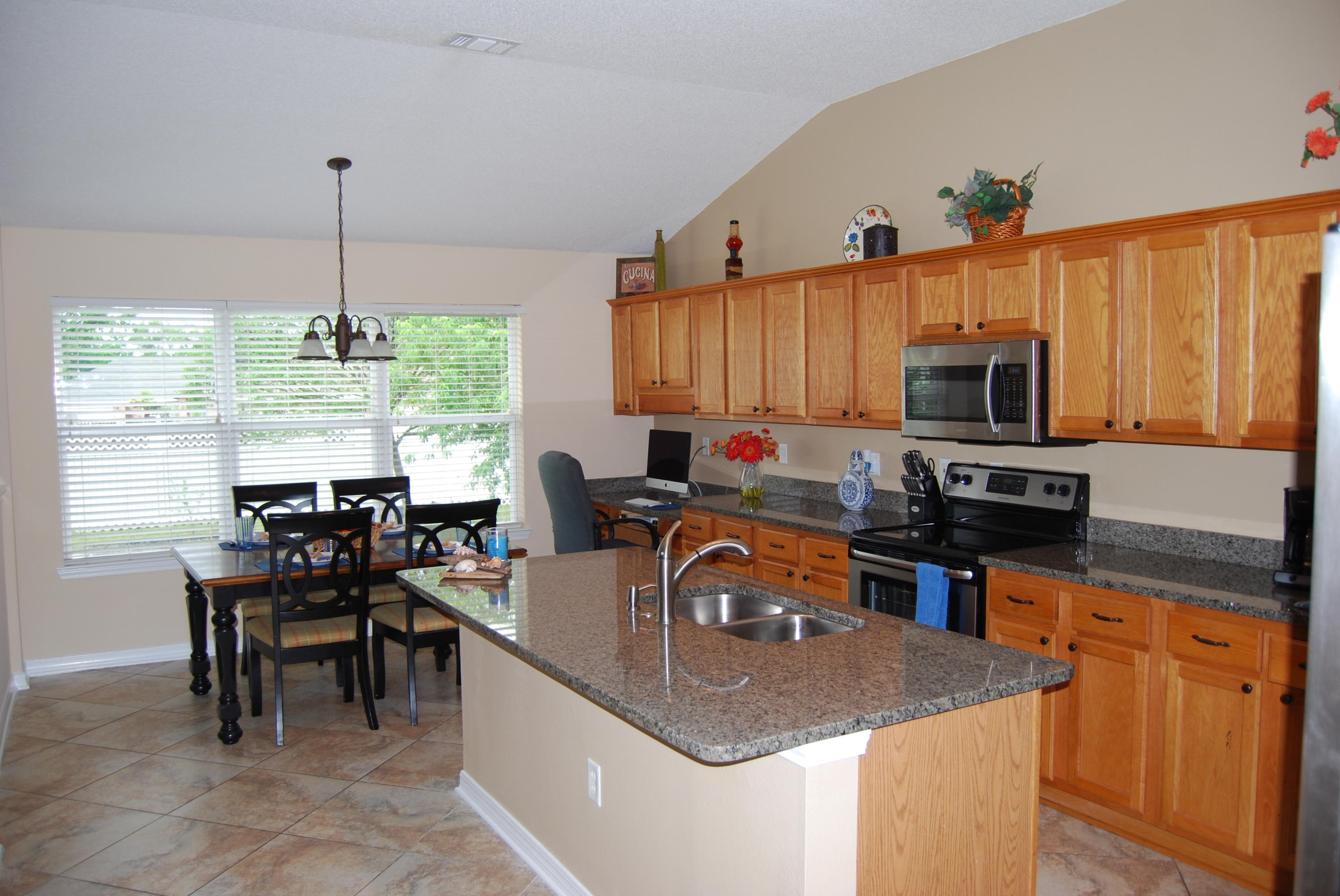 BROOKE ESTATES PHASE 1 - Residential