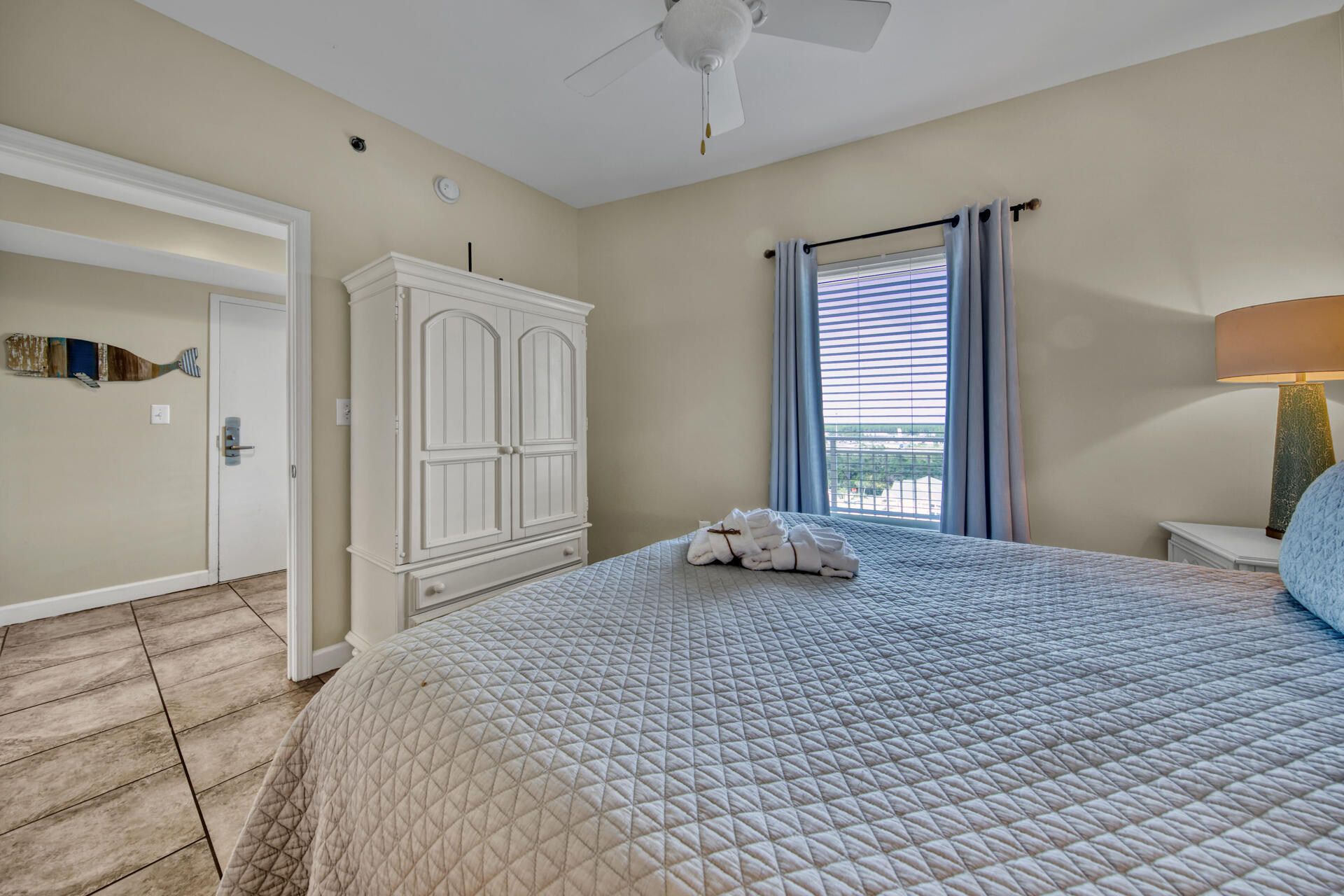 Splash Condominium - Residential