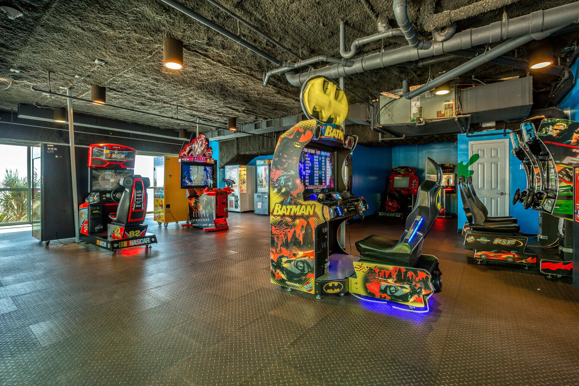 Splash Condominium - Residential