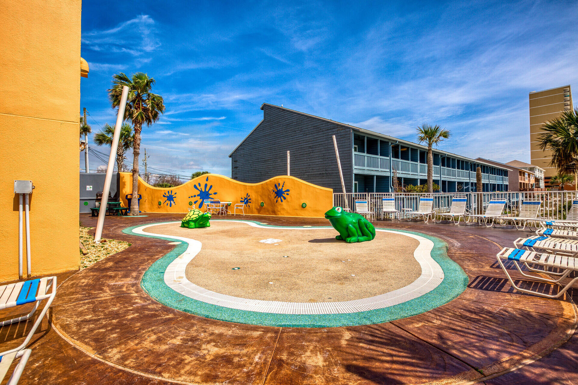 Splash Condominium - Residential