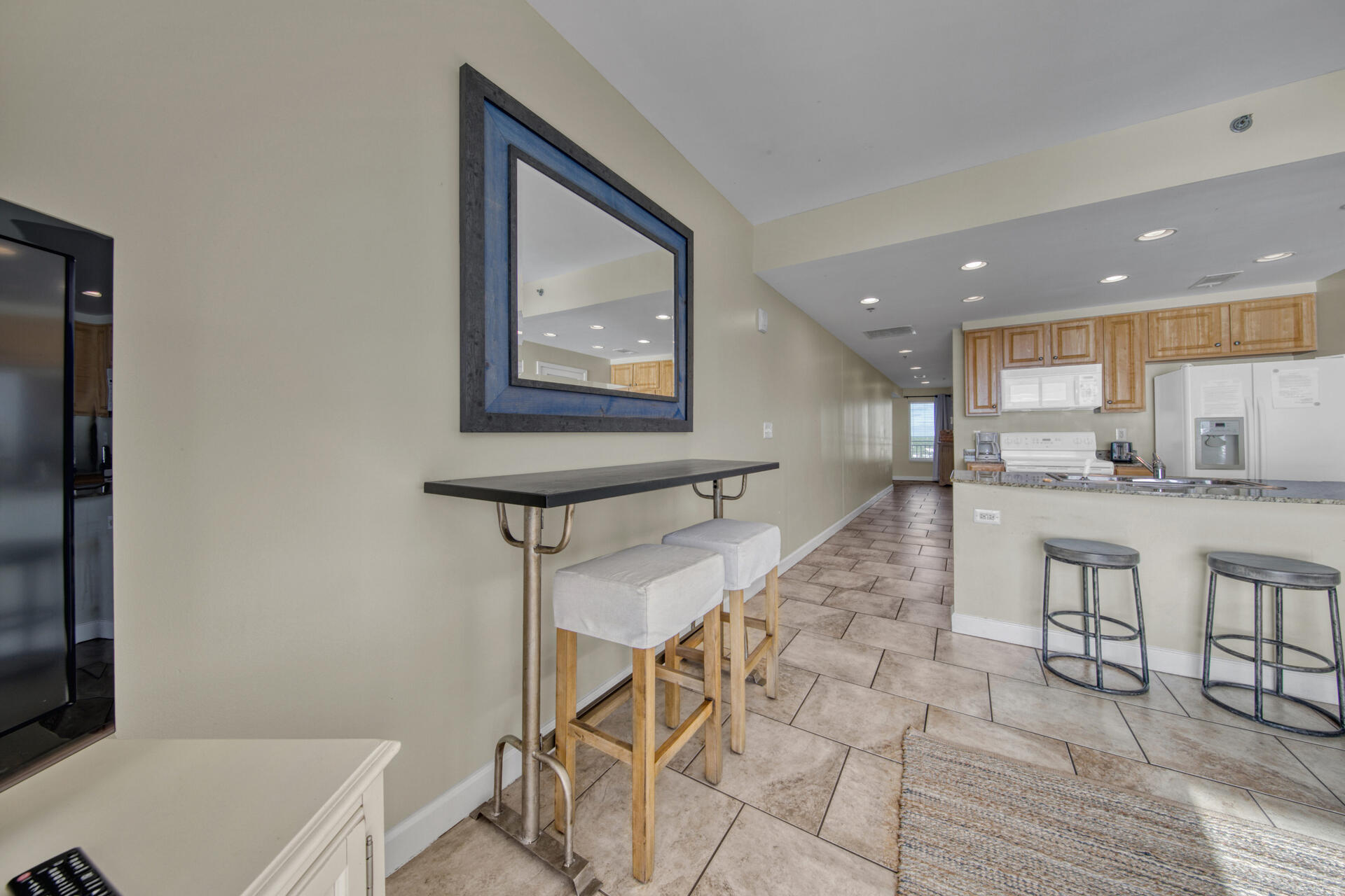 Splash Condominium - Residential