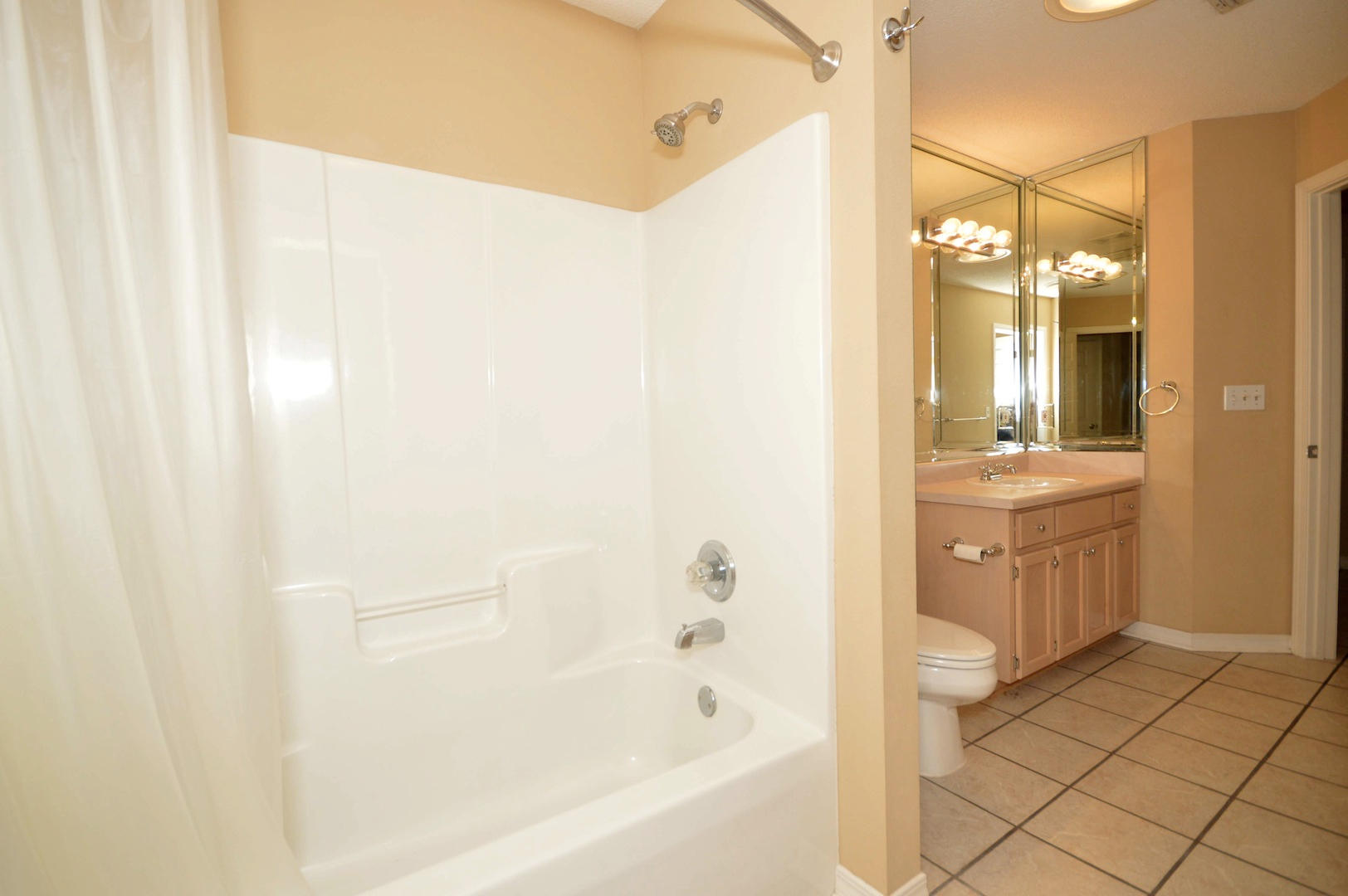 QUAYSIDE VILLAGE PH 2 - Residential